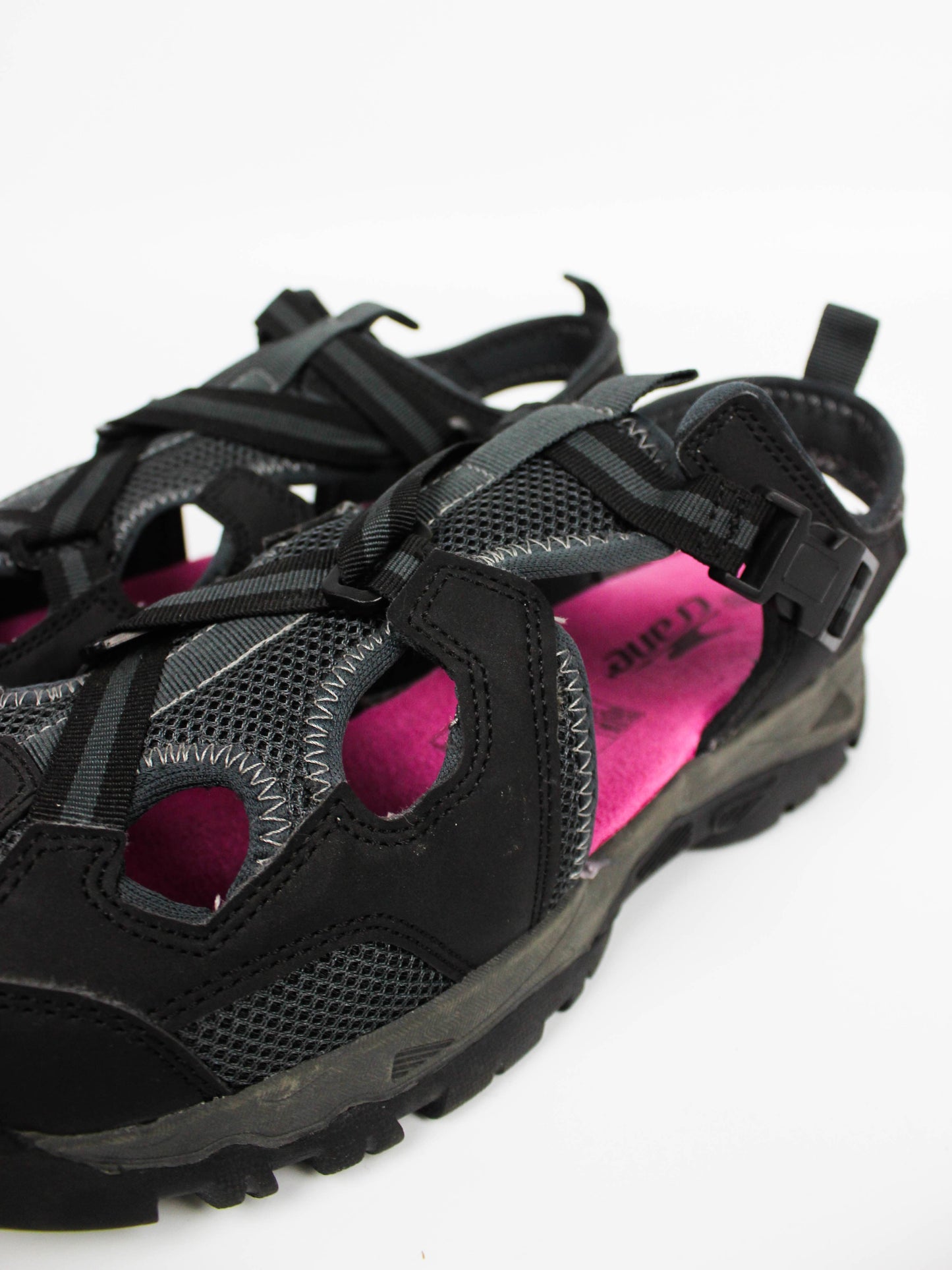 Crane Outdoor Sandals