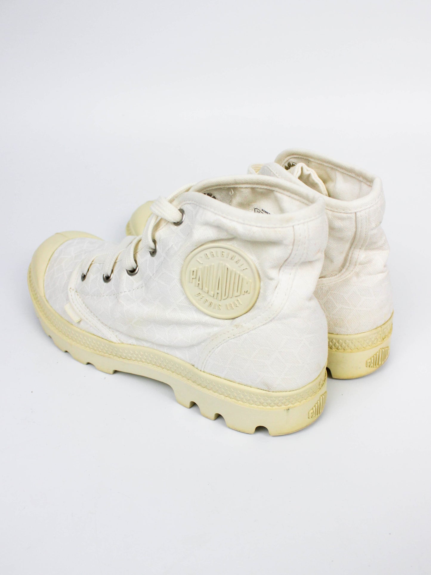 Palladium Pampa Hi White Canvas Boots