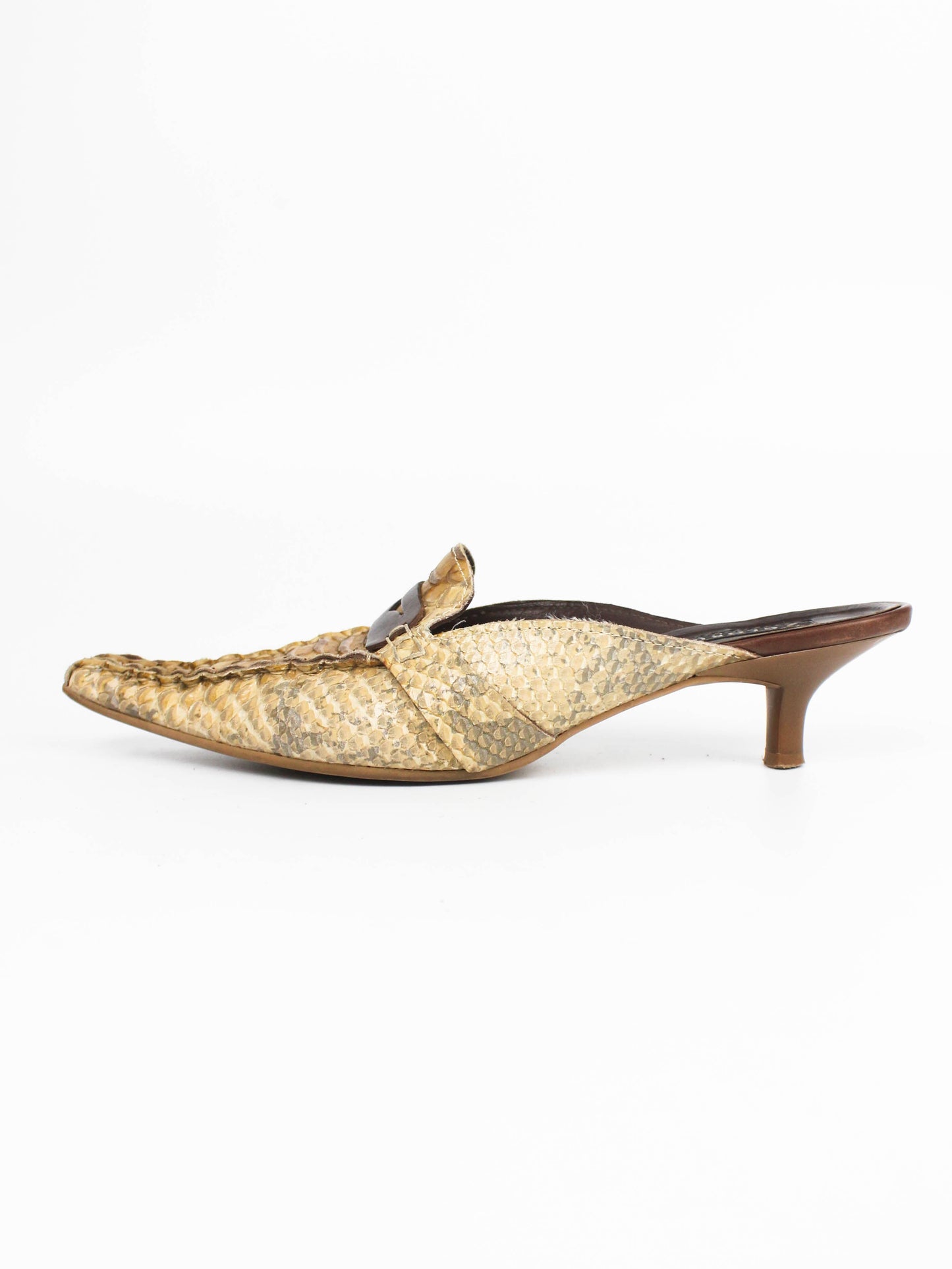 Globus Shoes Woven Leather Mules