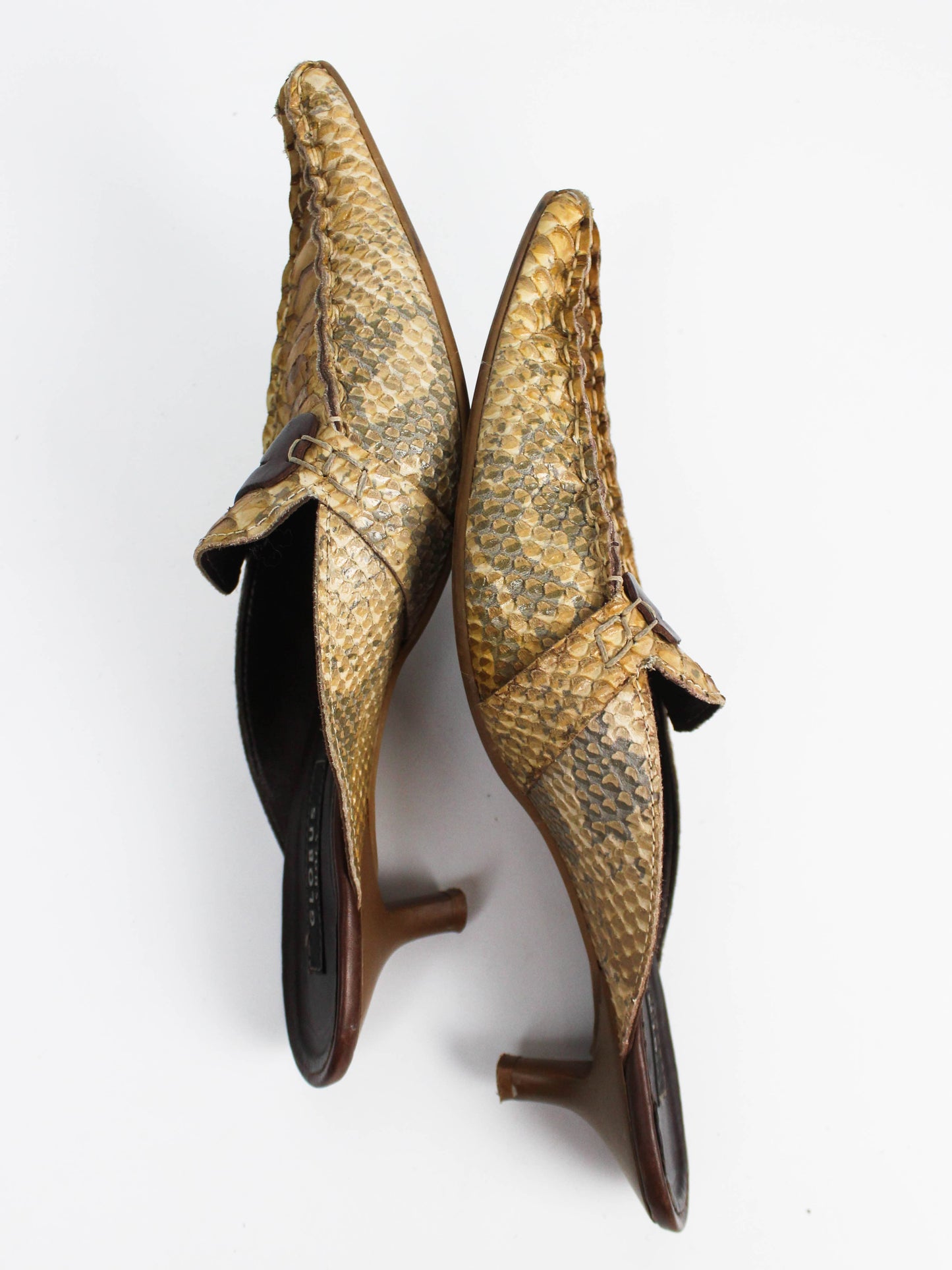 Globus Shoes Woven Leather Mules