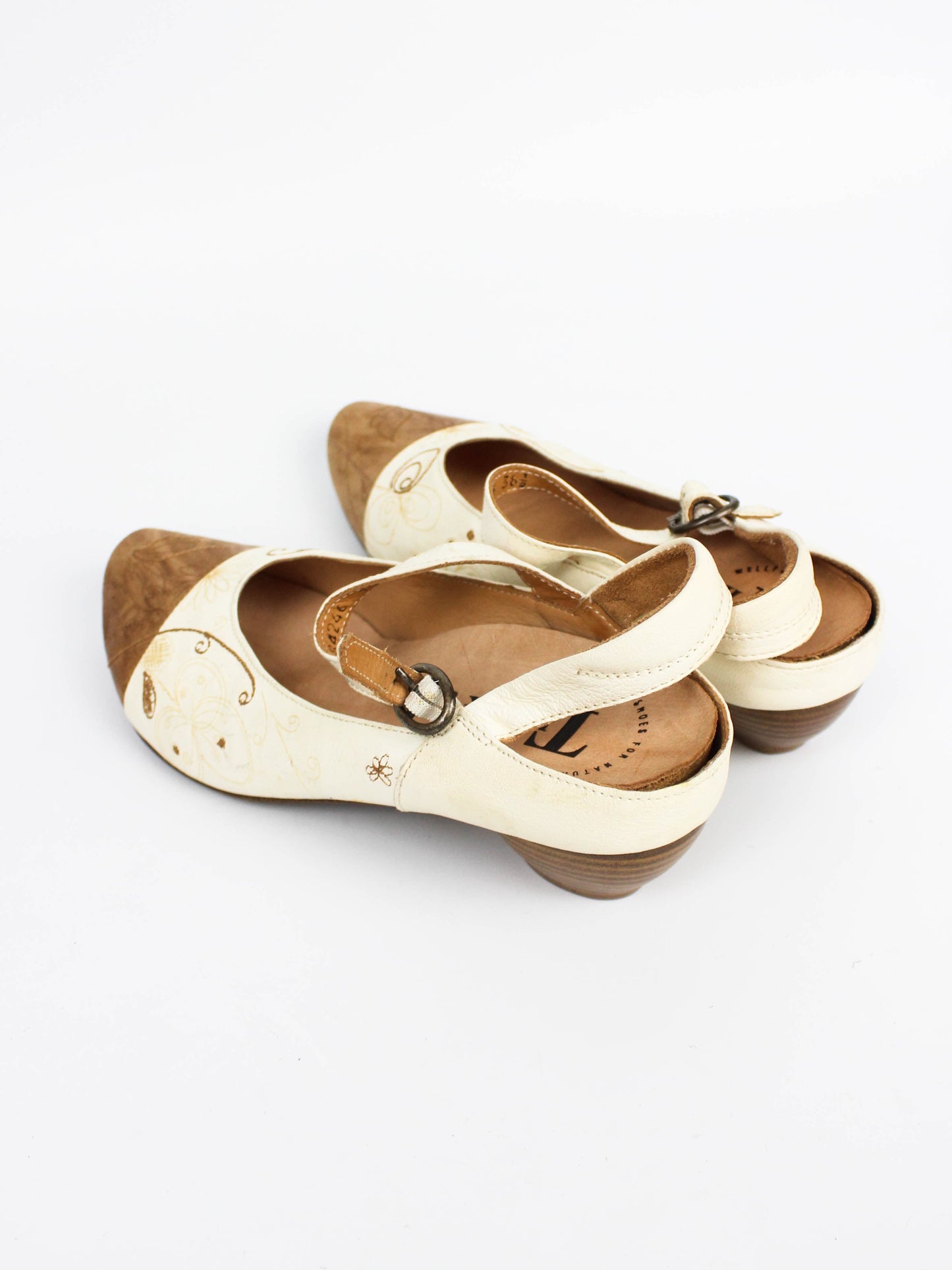 Think! Cream Floral Leather Mary Jane Shoes