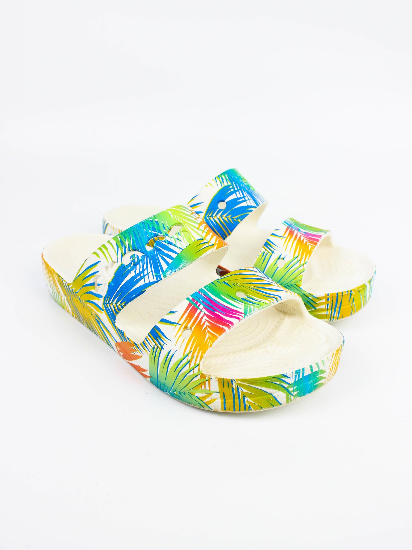 Crocs Baya Platform Tropical/White Print Clogs