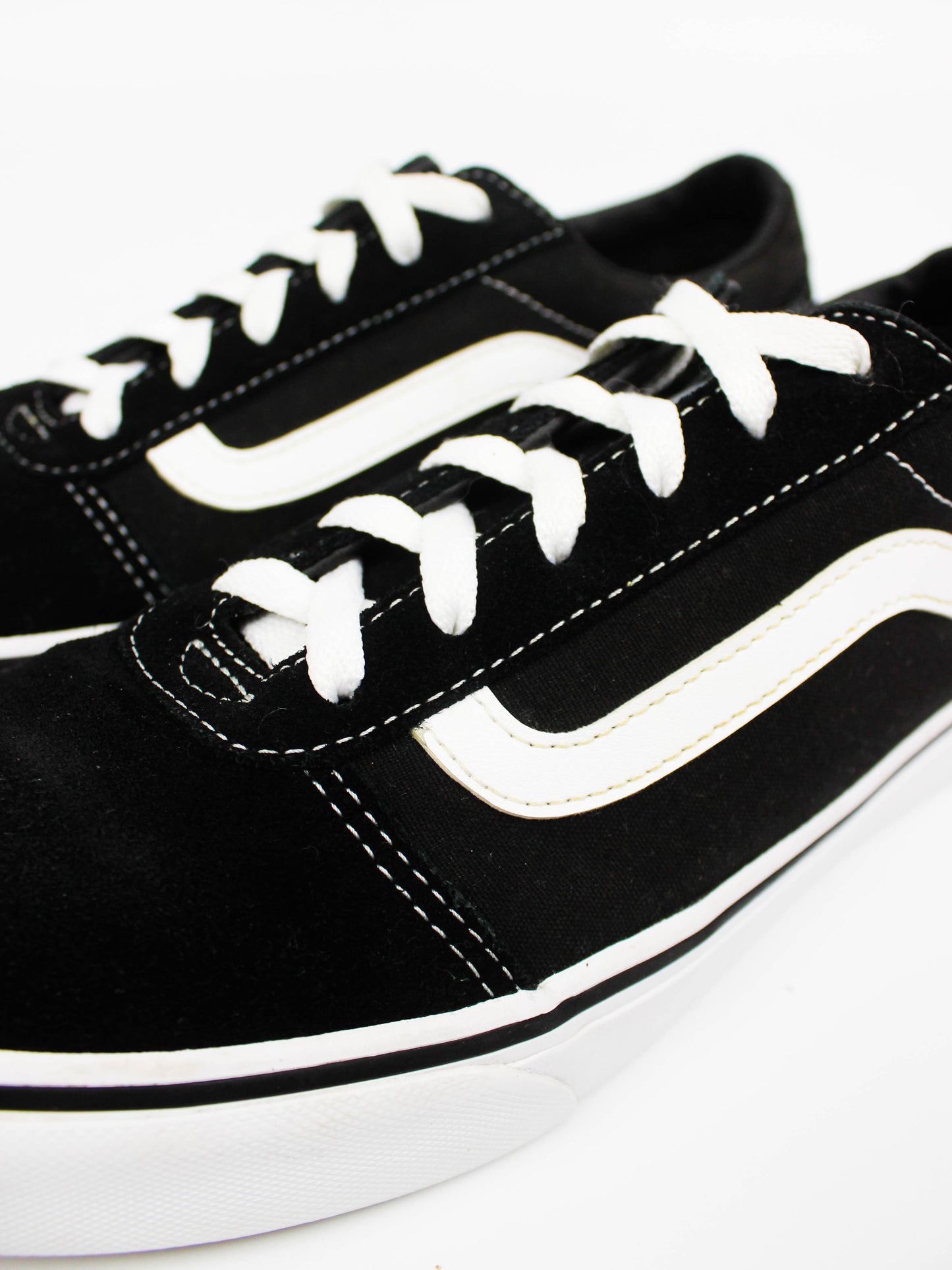 Vans Ward Black