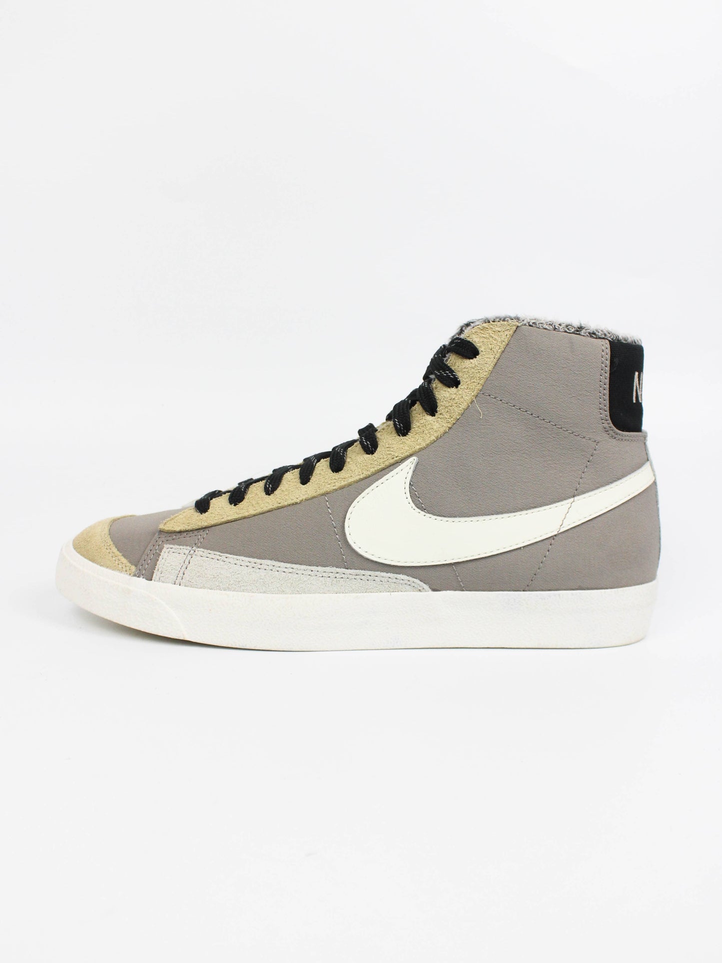 Nike Blazer Mid '77 Vintage SE Wild