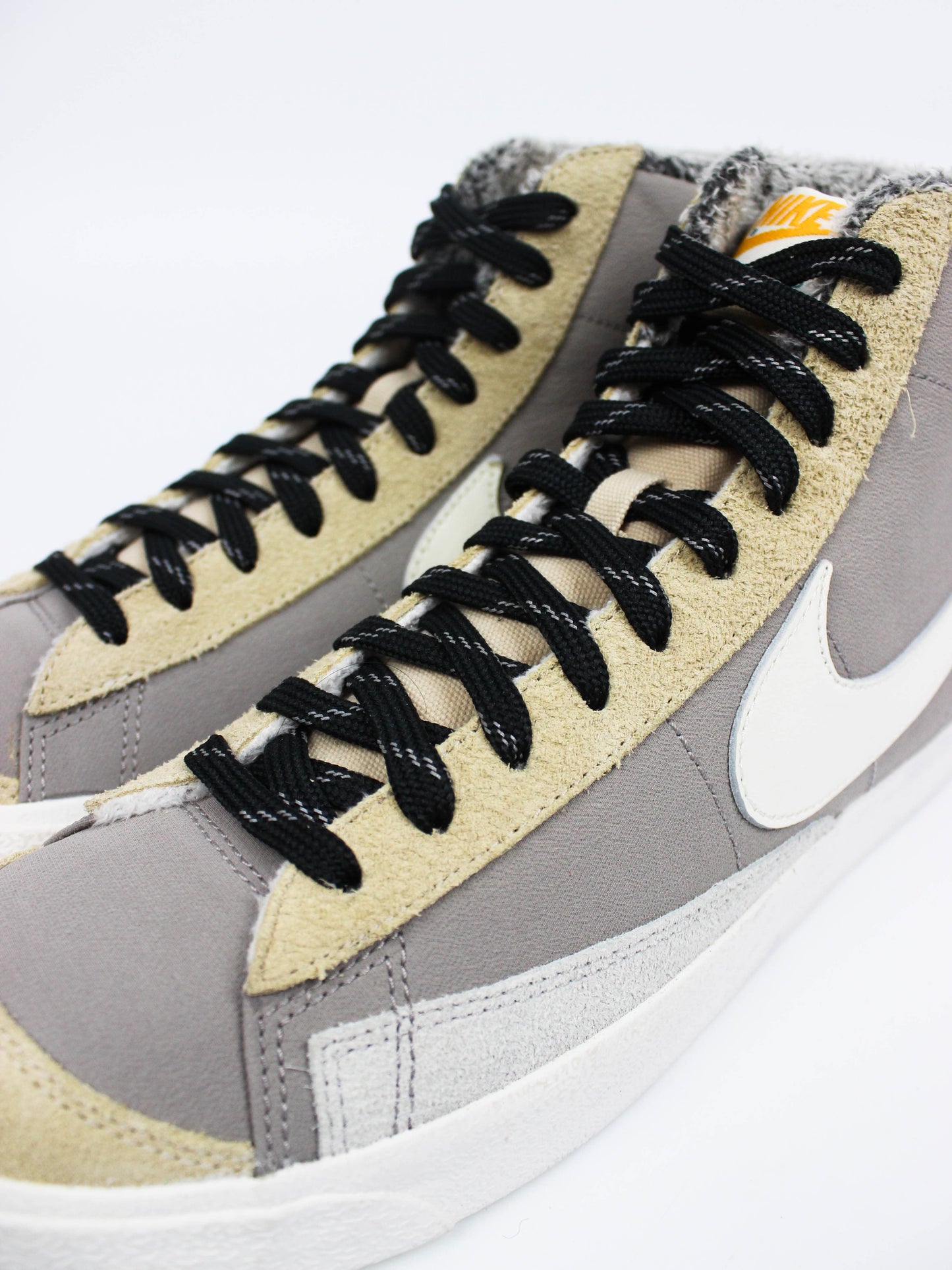 Nike Blazer Mid '77 Vintage SE Wild