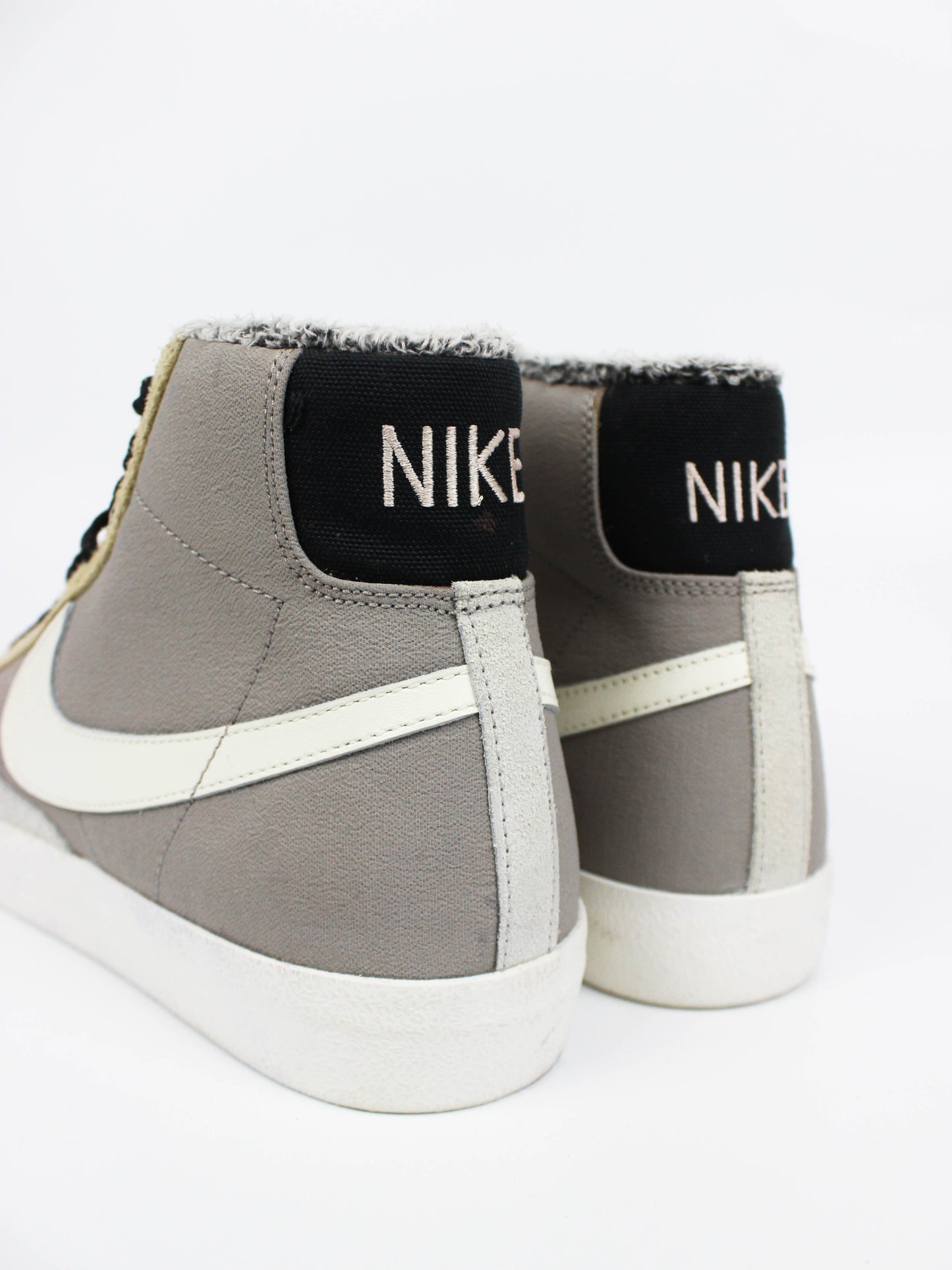 Nike Blazer Mid '77 Vintage SE Wild