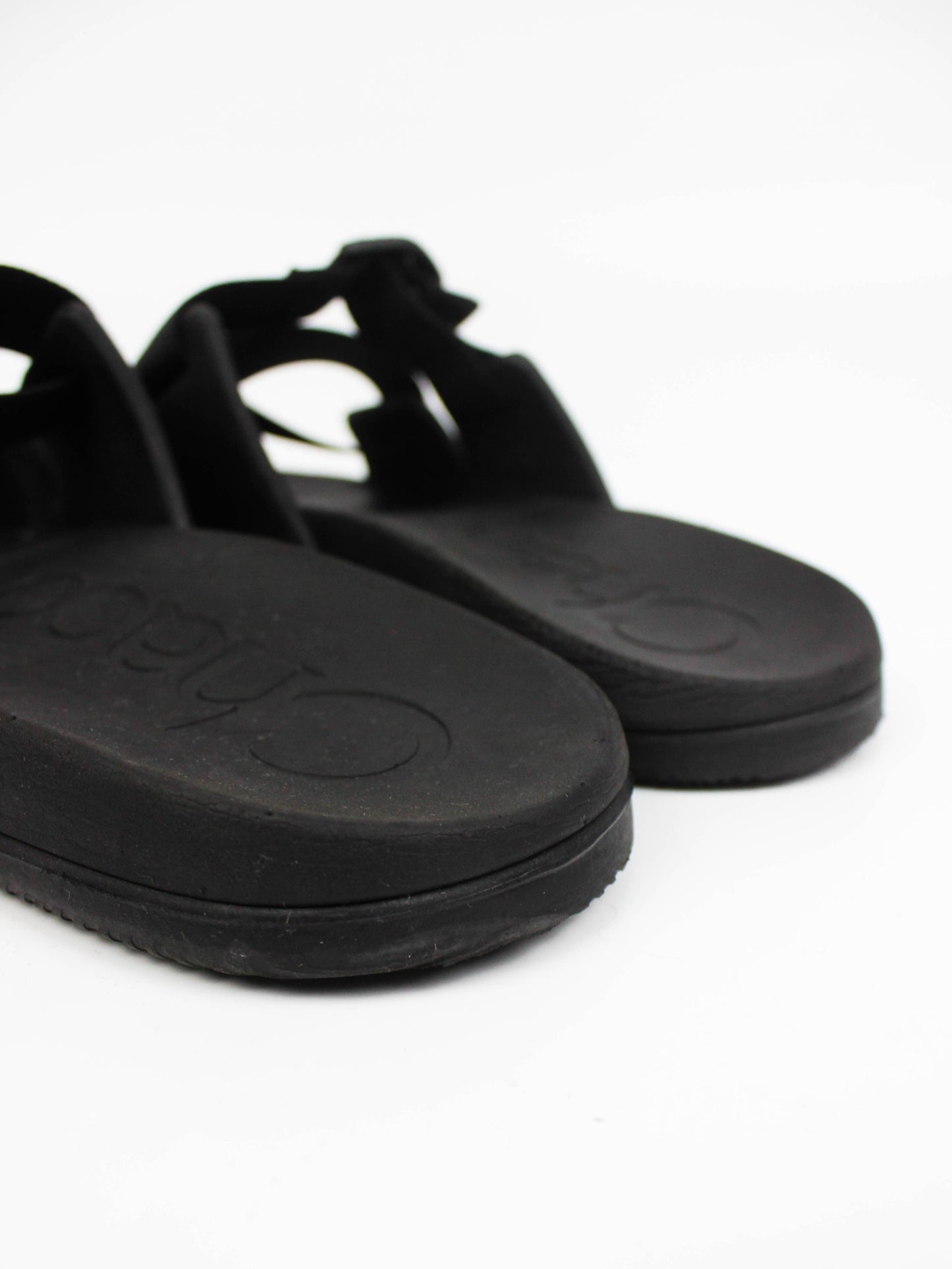 Chaco Chillos Slide