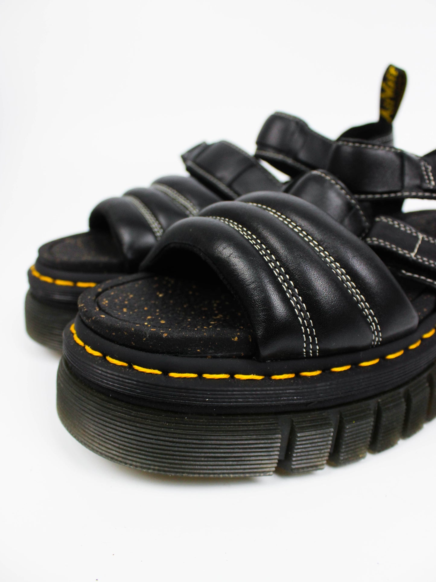 Dr. Martens Ricki 3-Strap