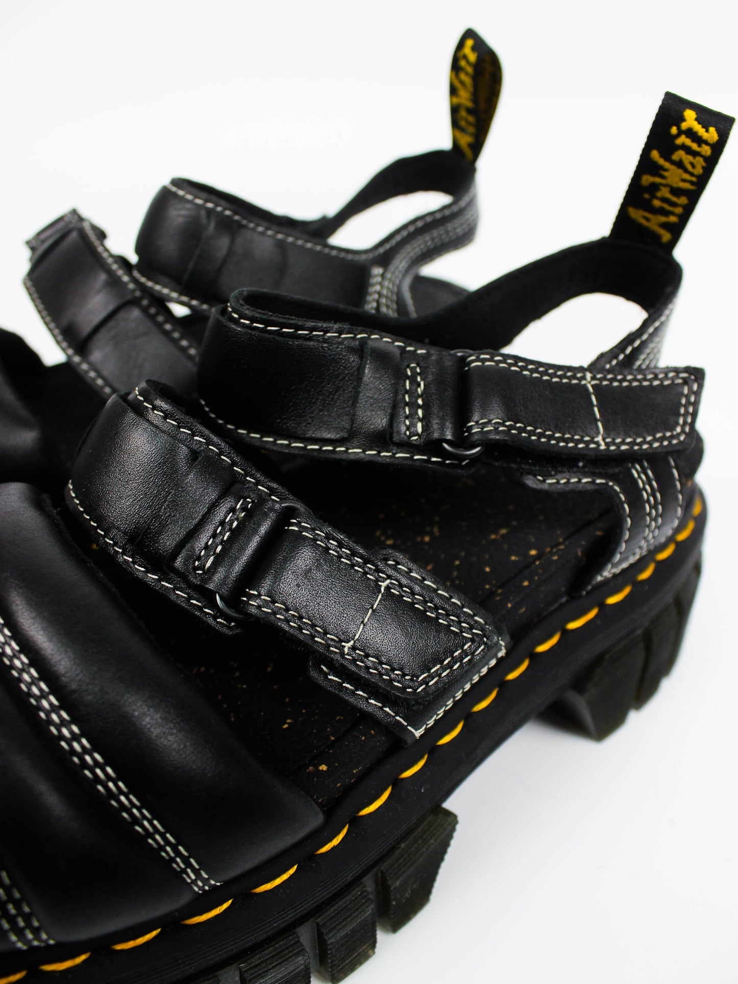 Dr. Martens Ricki 3-Strap