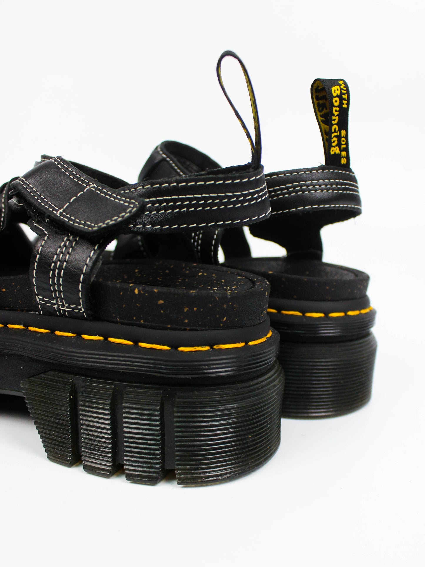 Dr. Martens Ricki 3-Strap