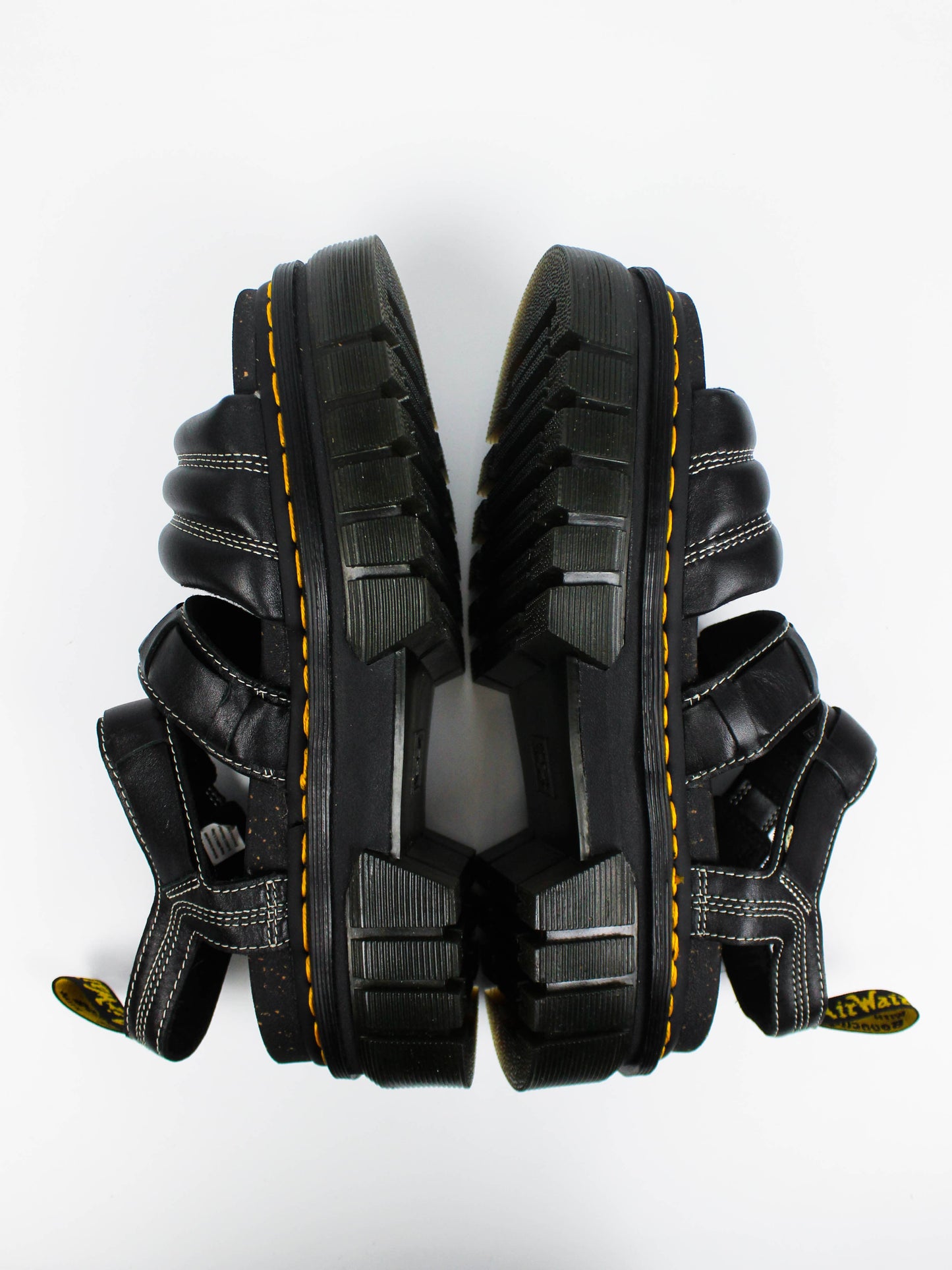 Dr. Martens Ricki 3-Strap