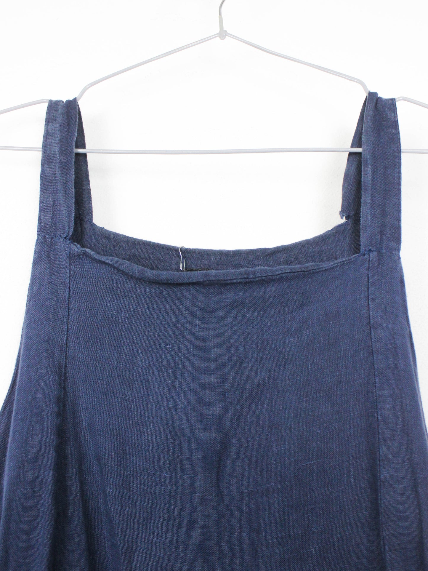 Лляний сарафан oversize з великими кишенями