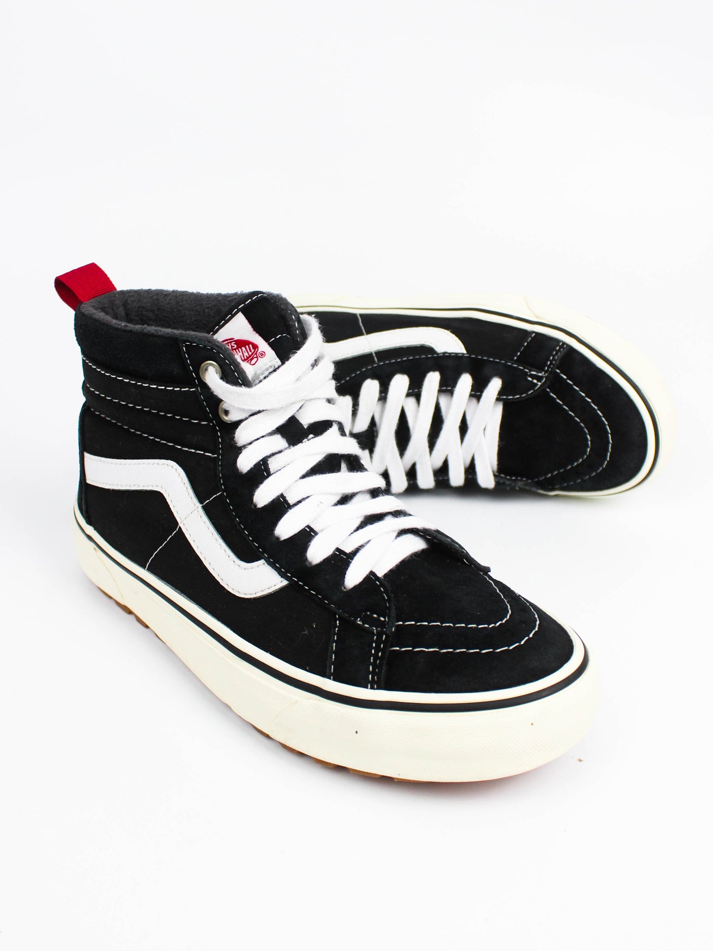 Vans Sk8-Hi MTE-1 Black/White
