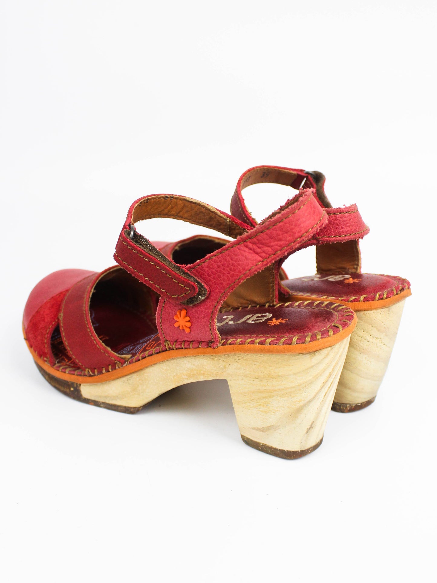 The Art Company Red Leather Heeled Sandals