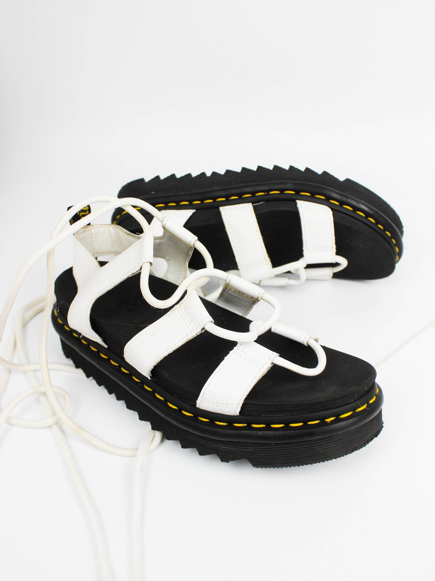 Dr. Martens Nartilla White