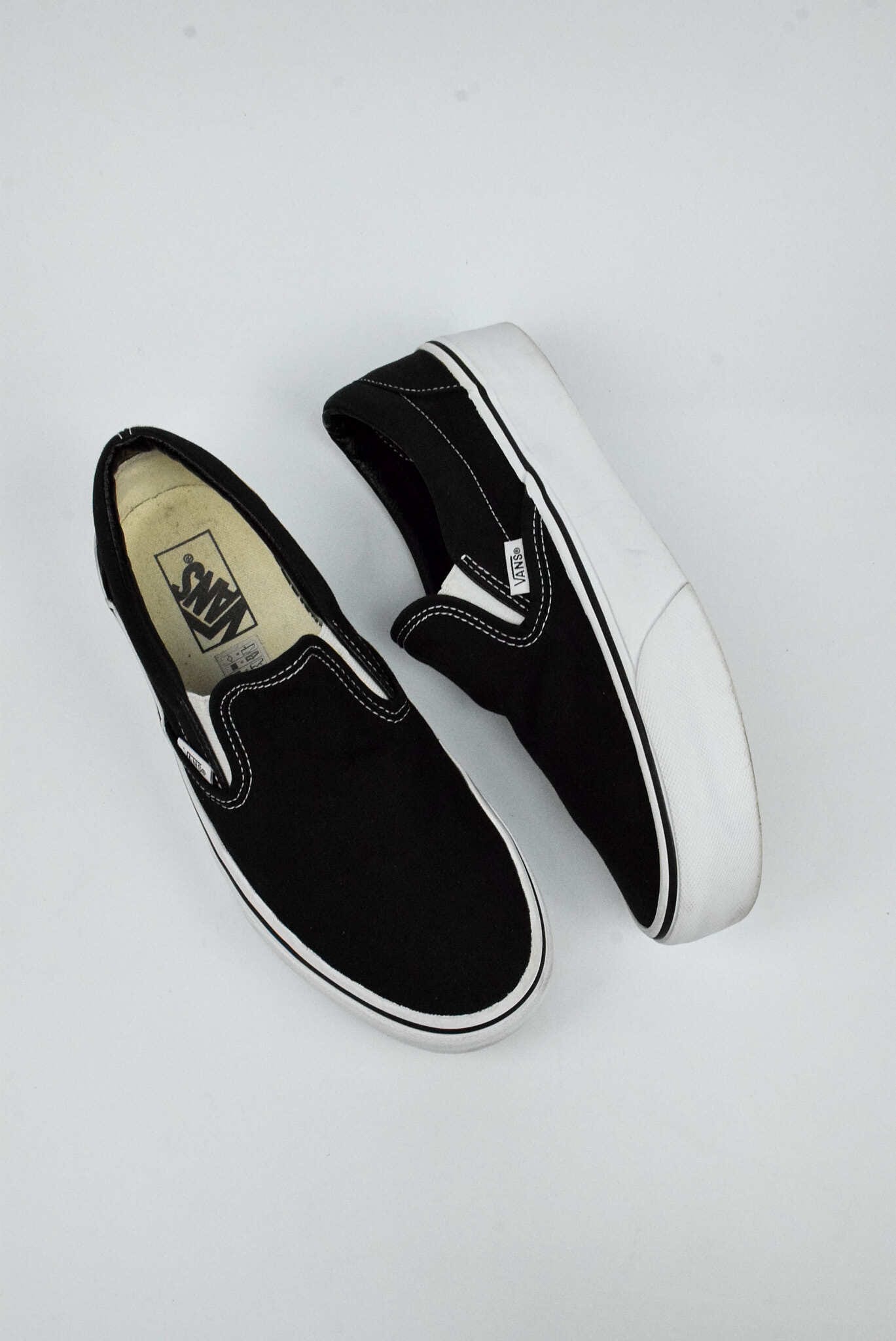 VANS Slip-On Black on Platform