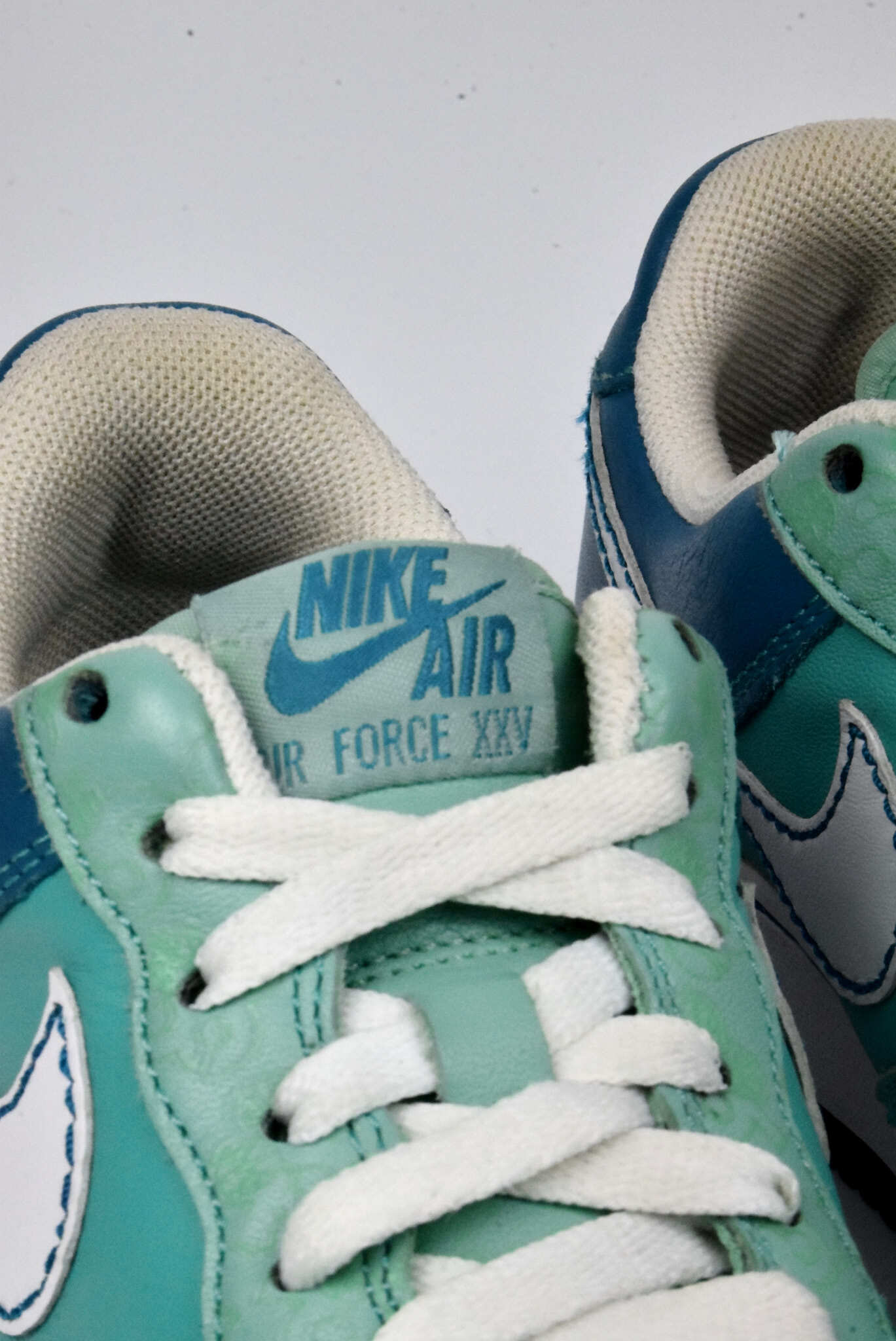 Nike Air Force ‘07 Azure Tropical