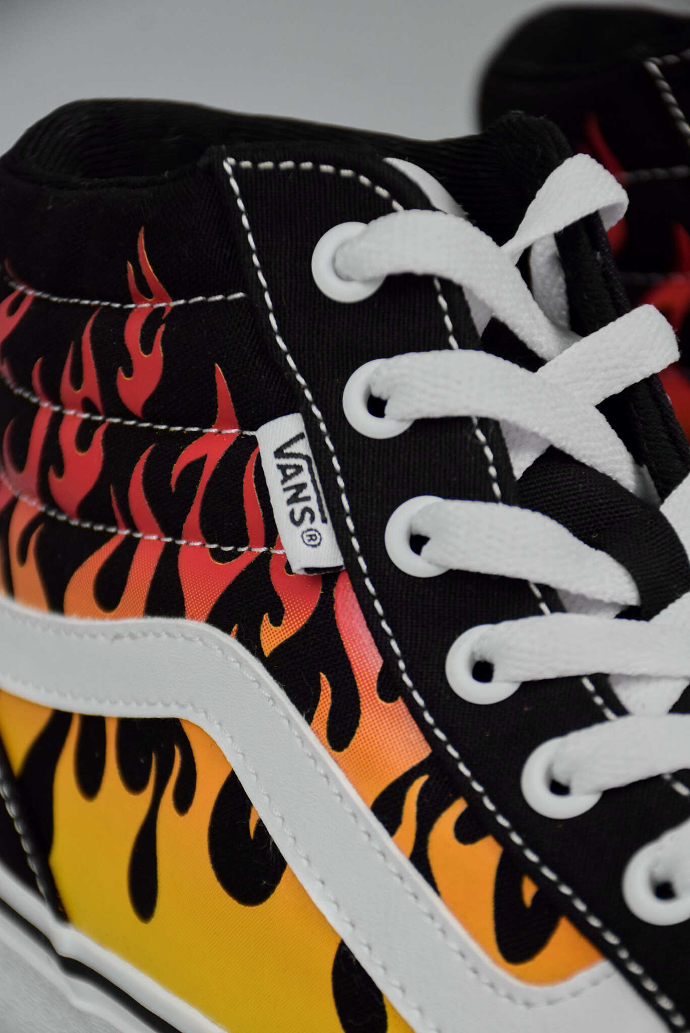 Vans Filmore Fire Print