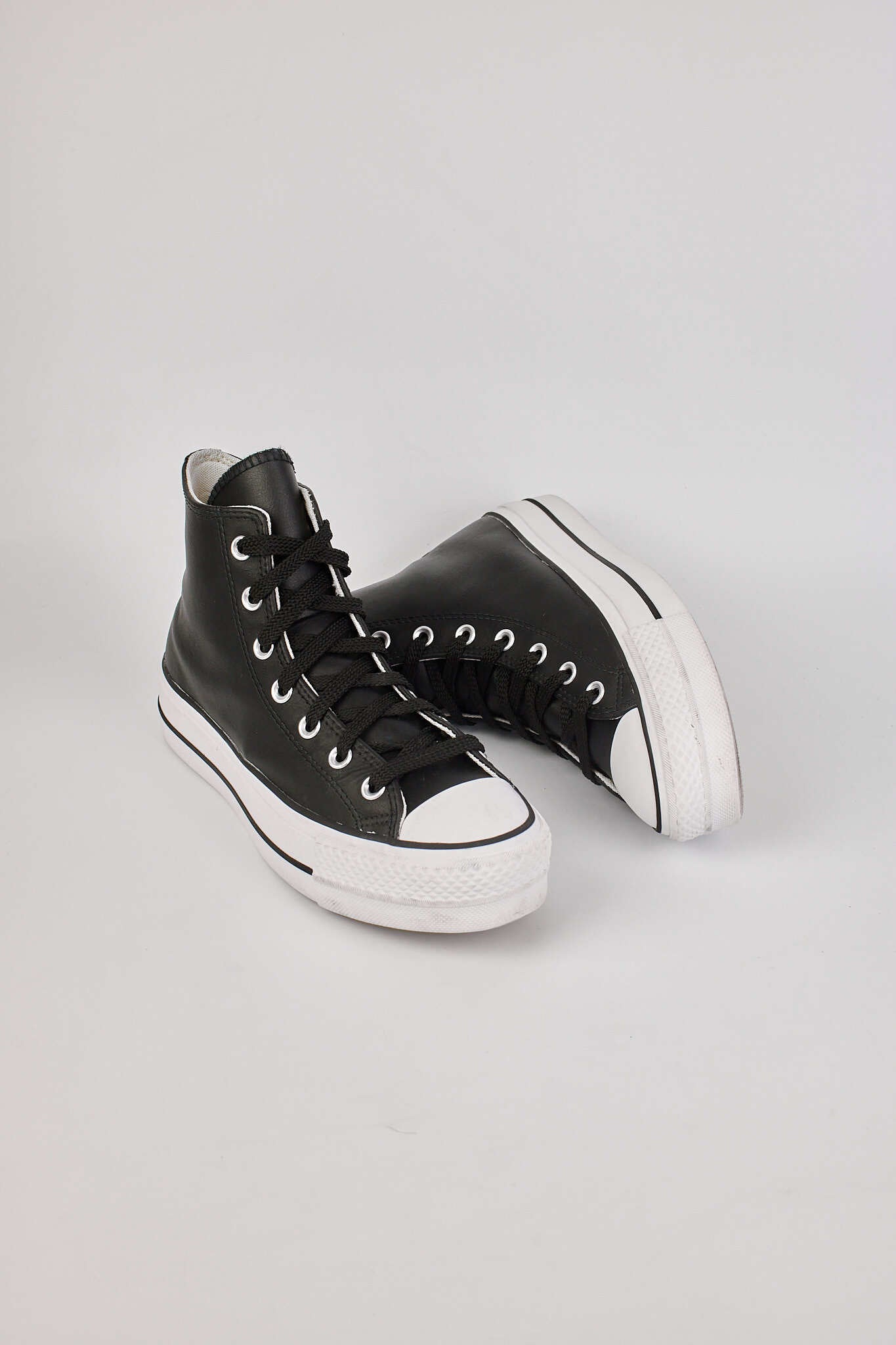 Converse Chuck Taylor Leather Black