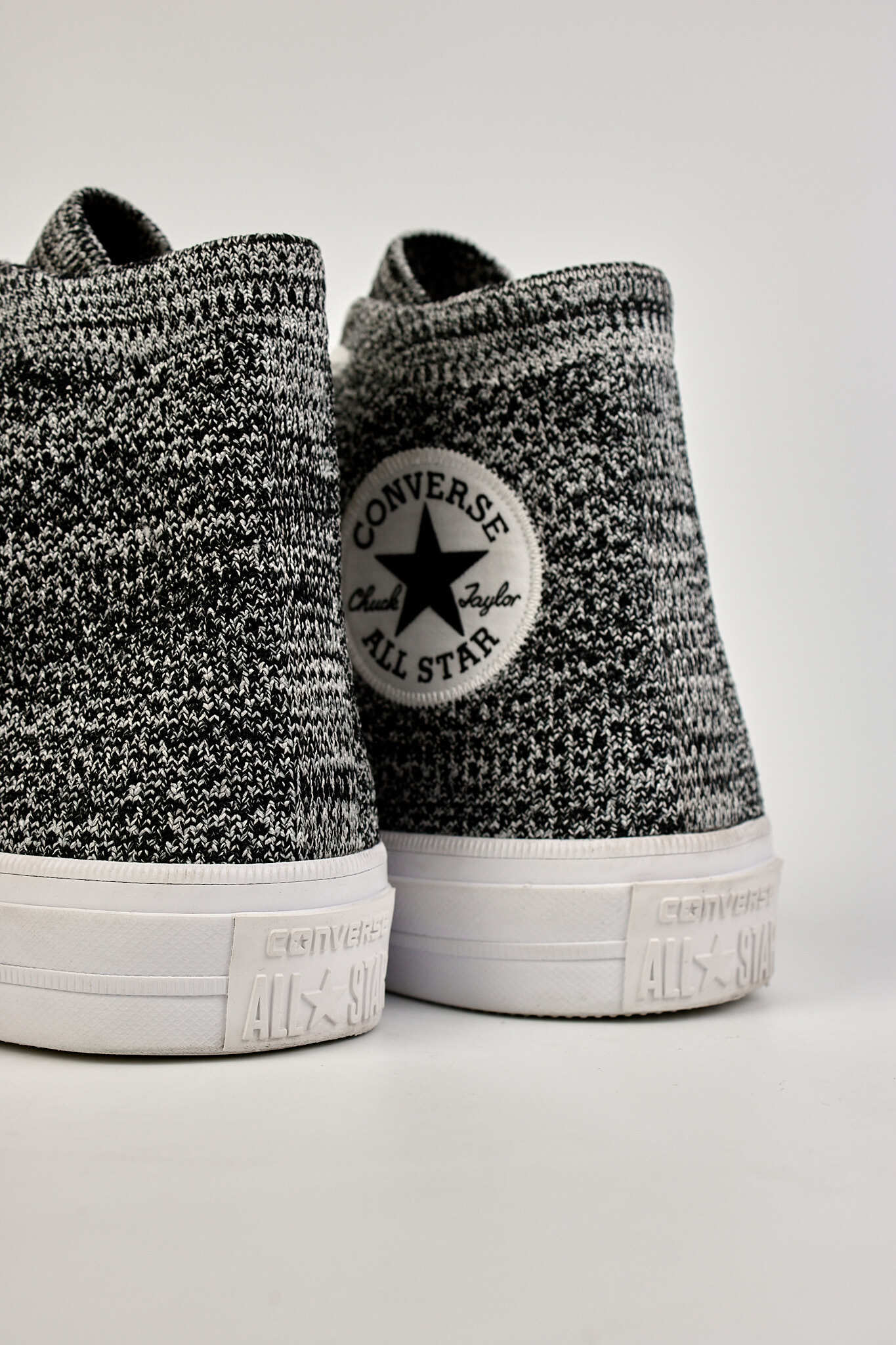 Converse Flyknit Chuck Taylor Lunaron