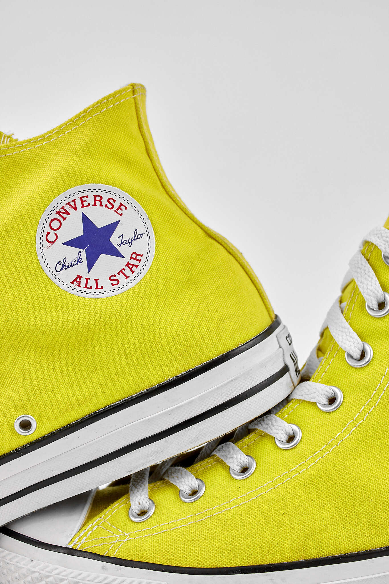 Converse Chuck Taylor Hi Yellow