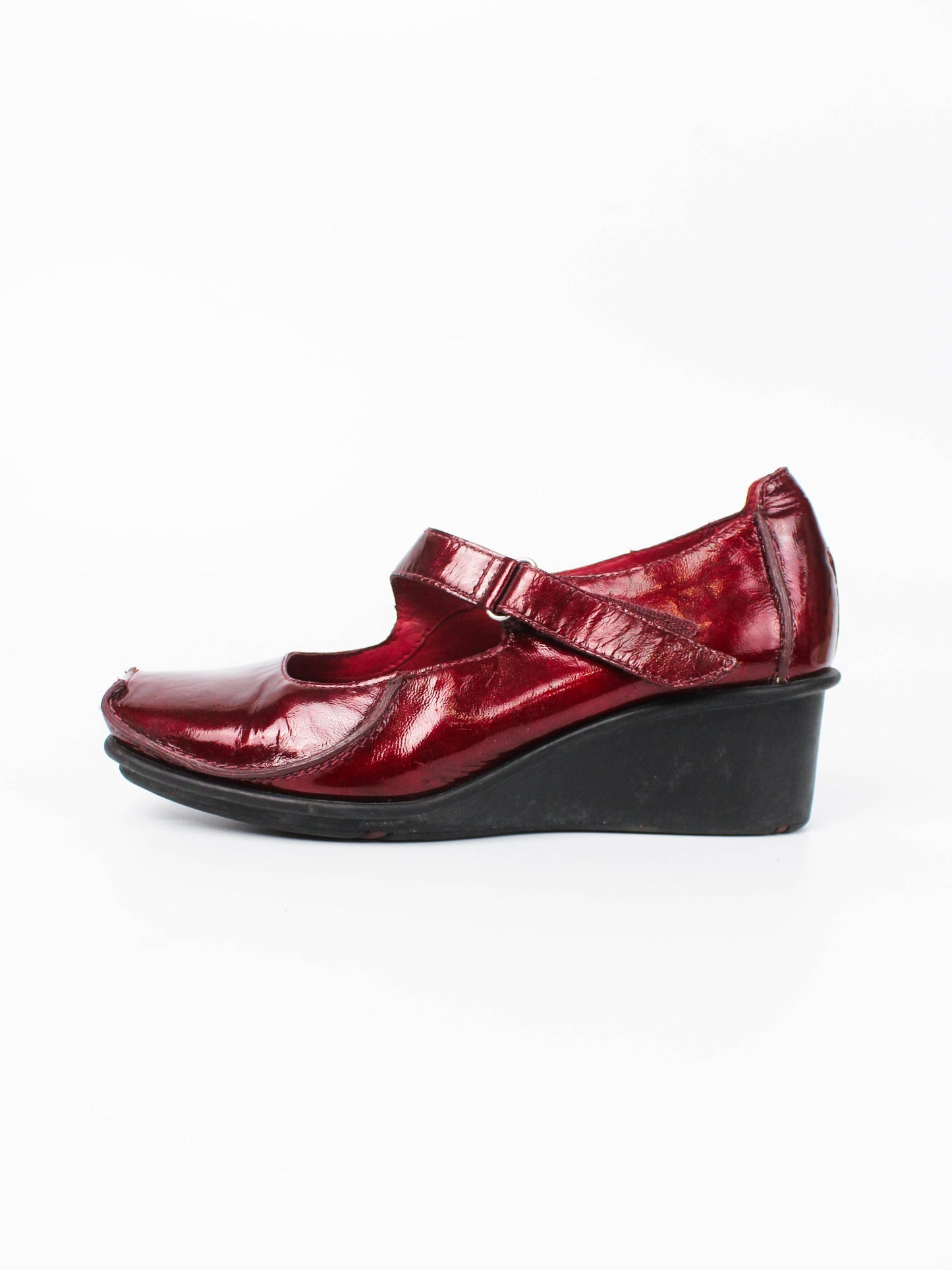 Vintage Clarks Burgundy Patent Mary Jane Wedges