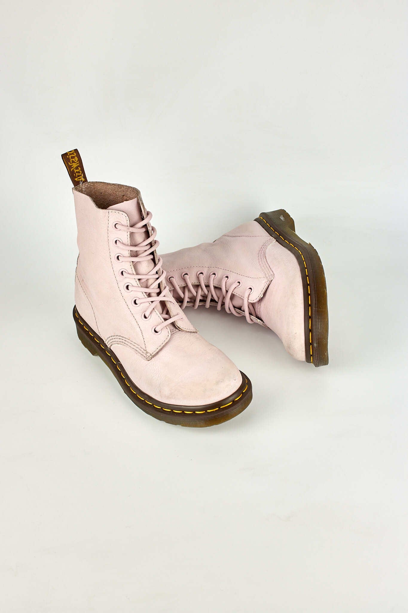 Dr. Martens 1460 Pascal Soft Leather Light Pink