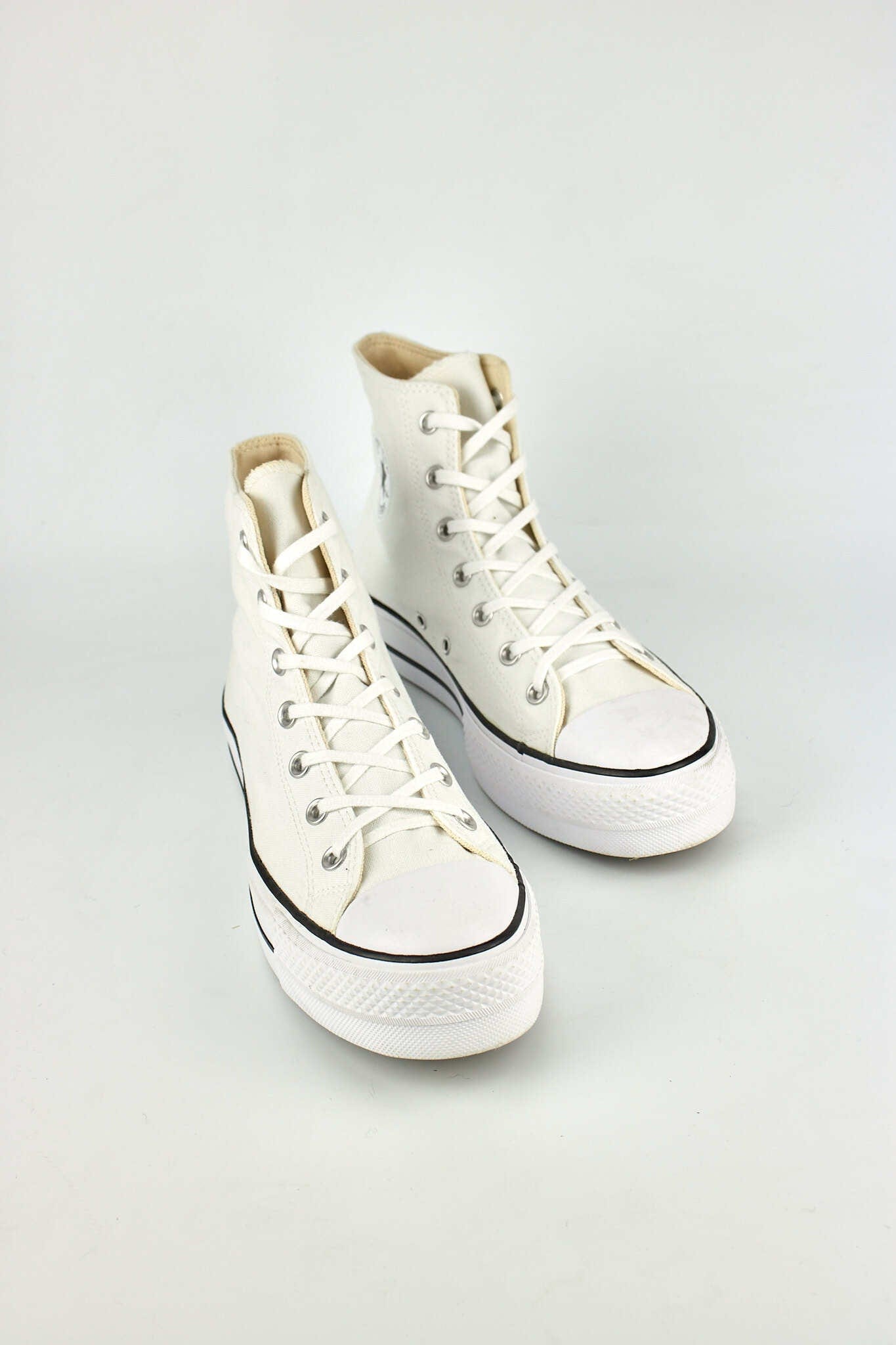 Converse Chuck Taylor Hi Platform White