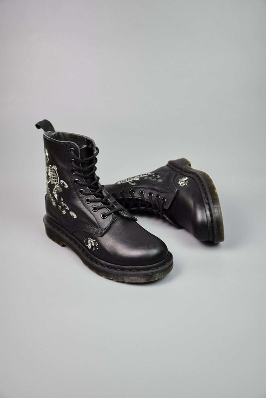 Dr. Martens 1460 Monochrome Amylee Embroidered Koi Fish