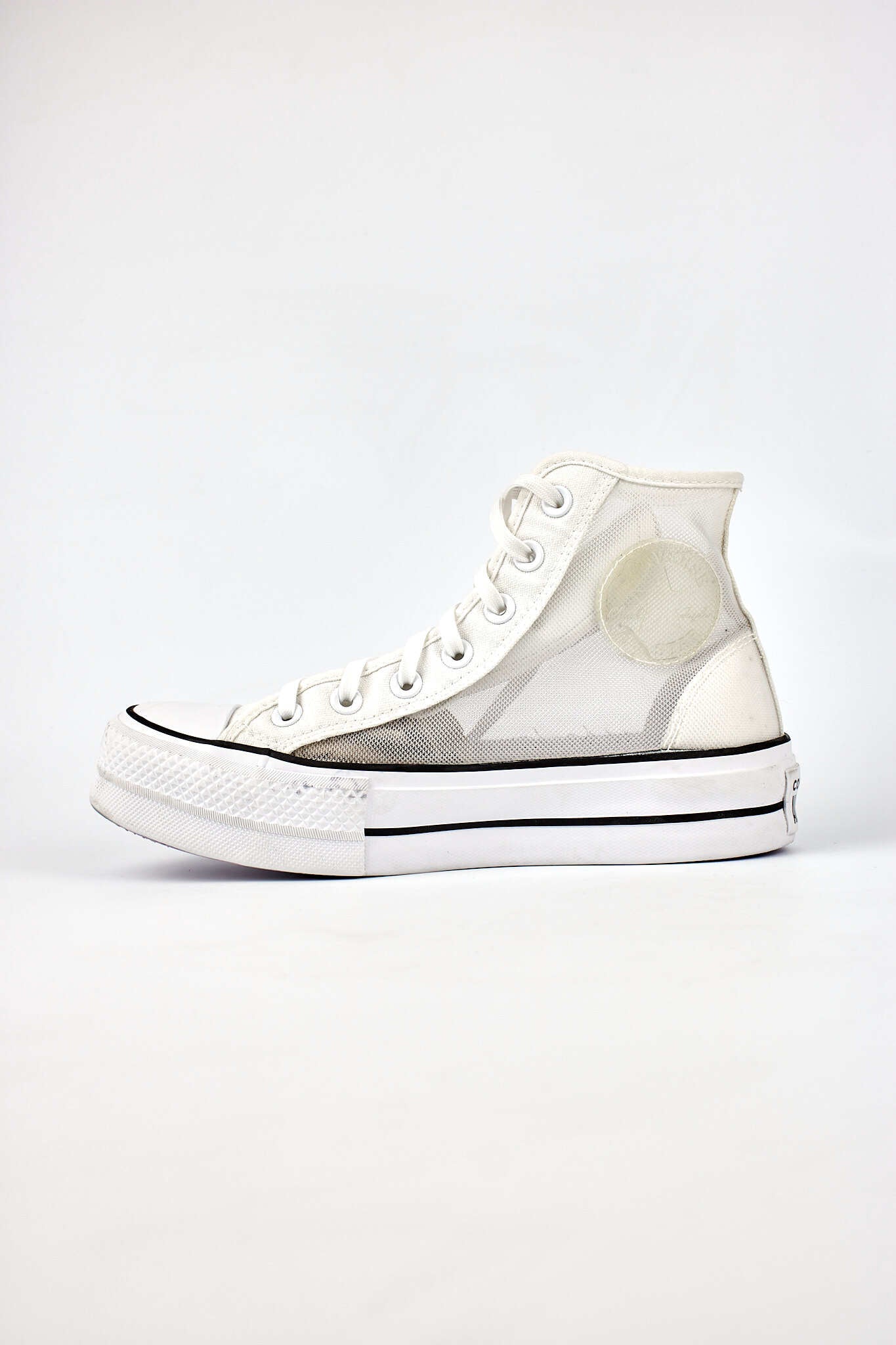 Converse Chuck Taylor Translucent Platform