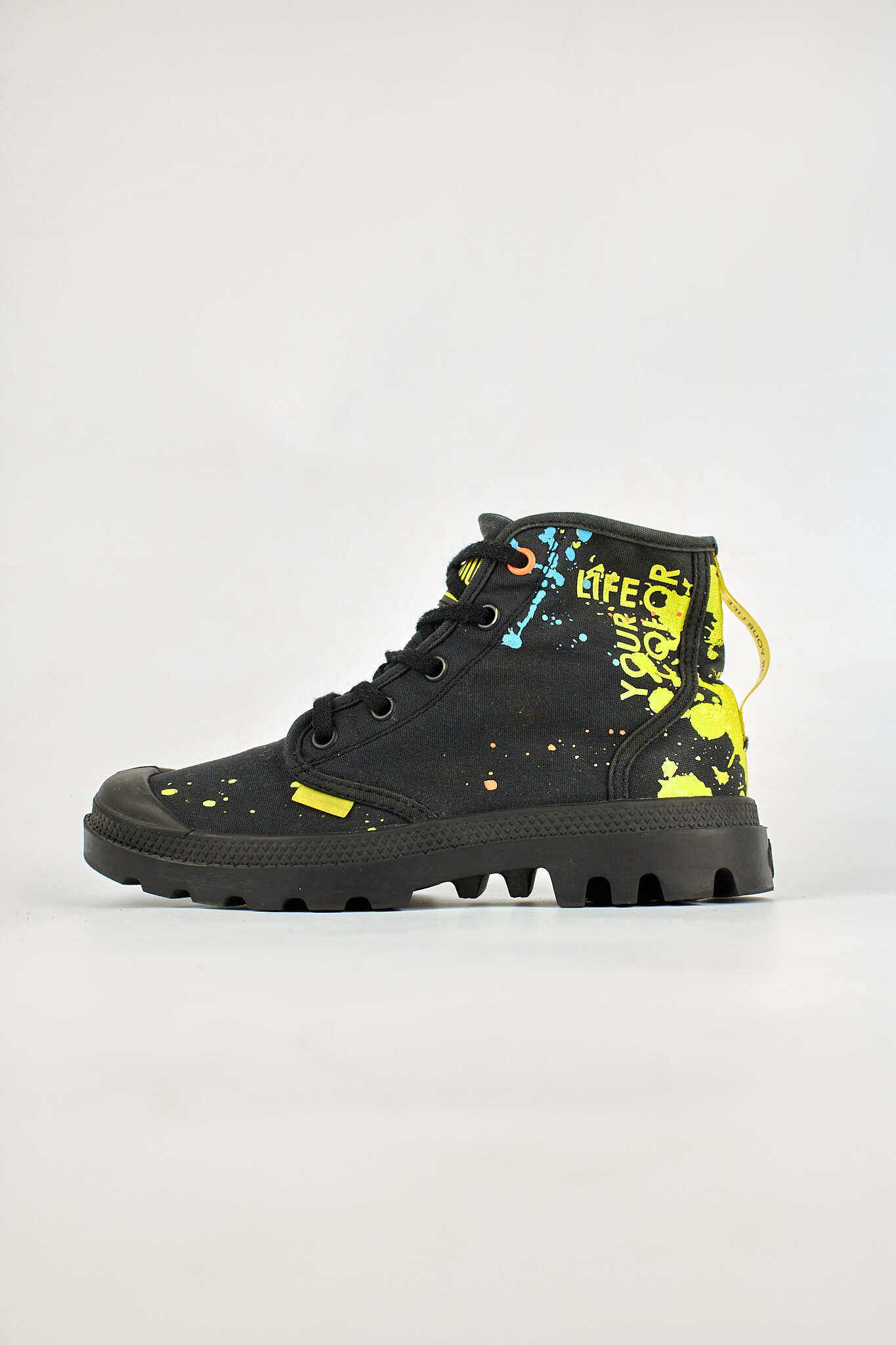 Palladium Pampa Hi Explore Black