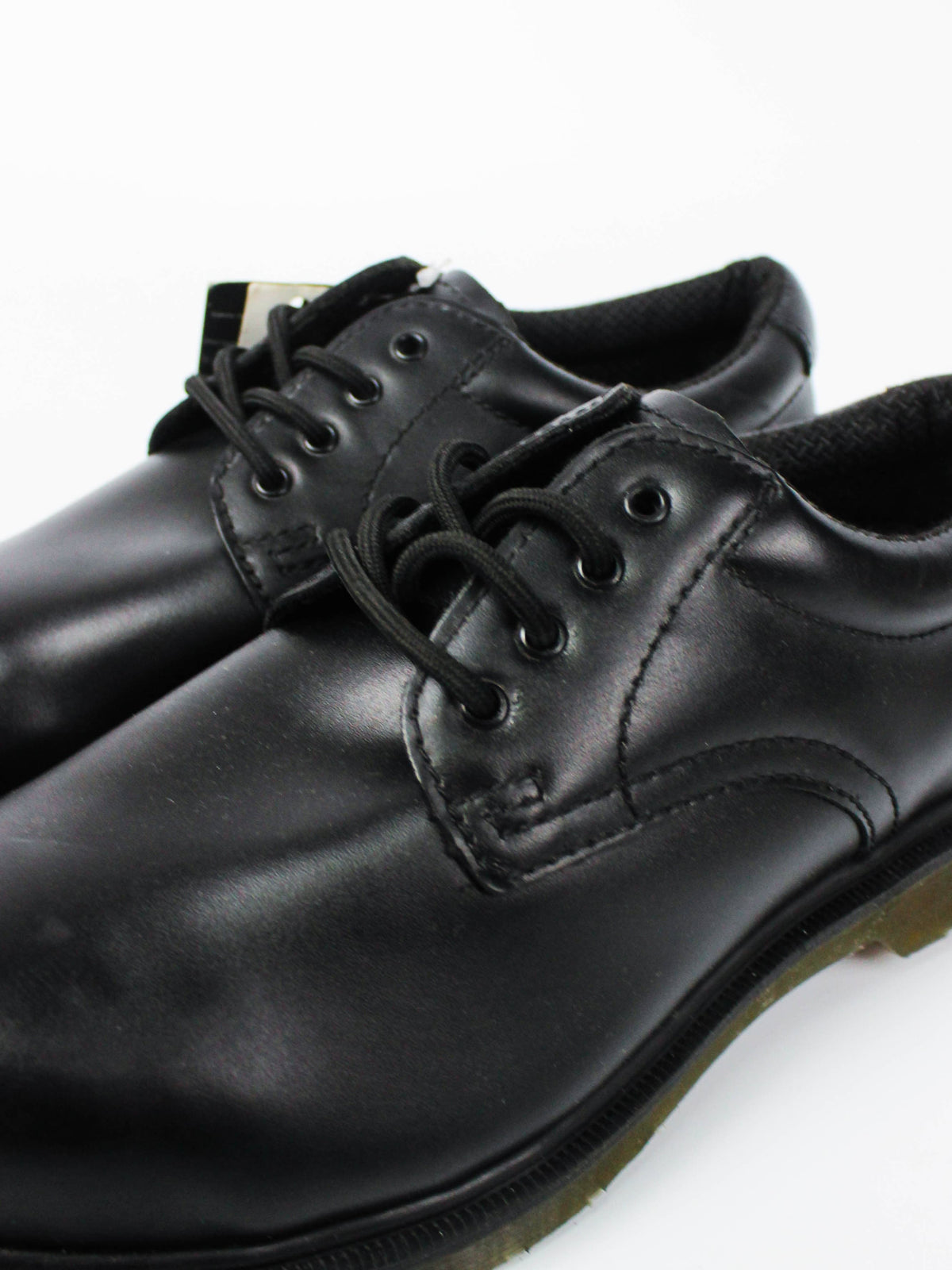 Dr. Martens Icon 2216 Steel Toe