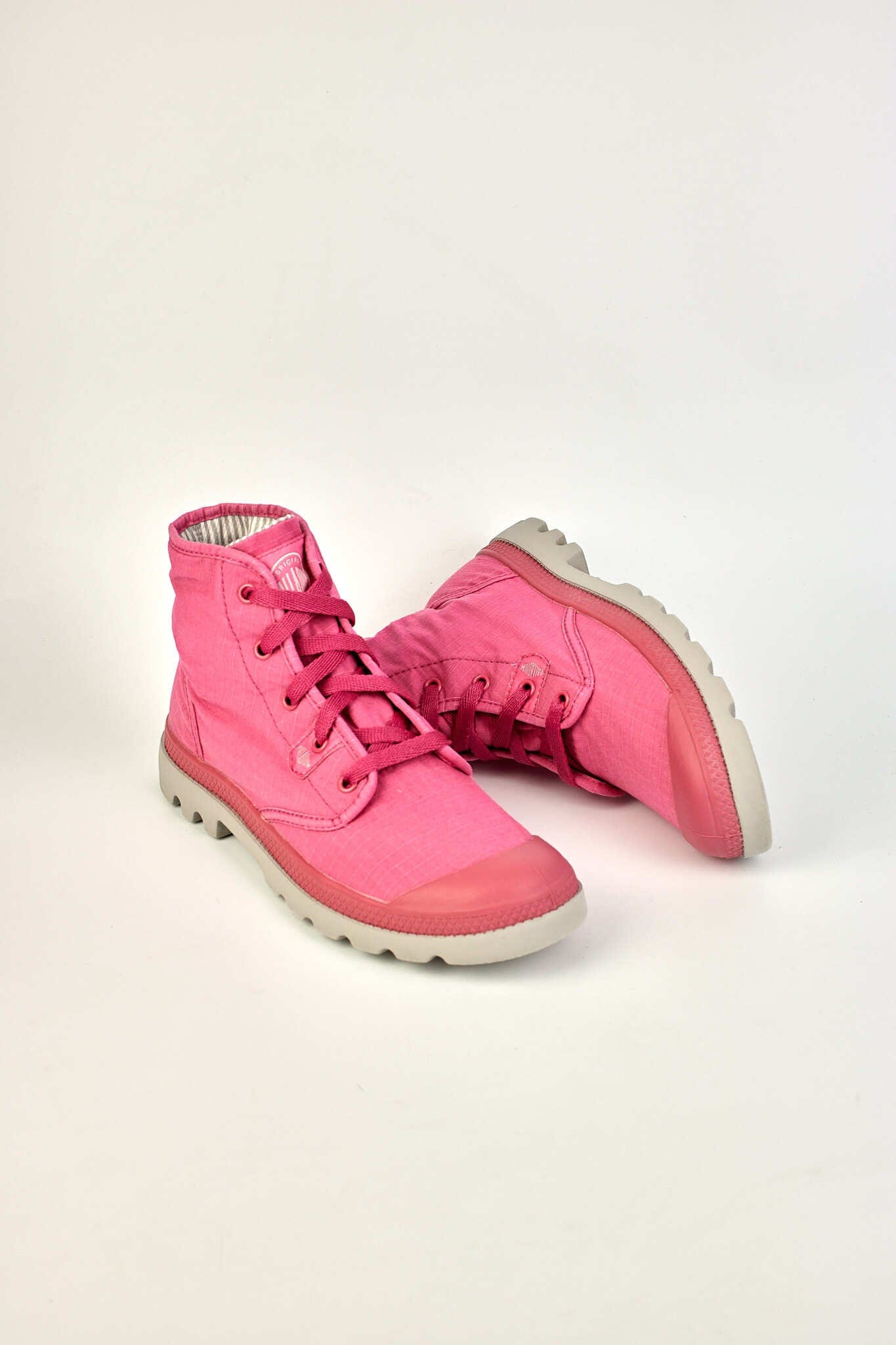 Palladium Pampa Hi Pink