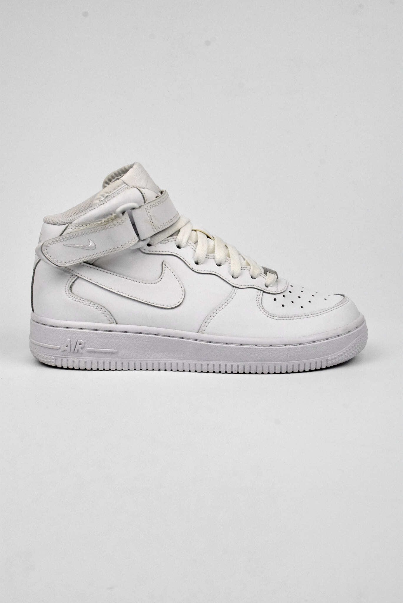 Nike Air Force 1 White