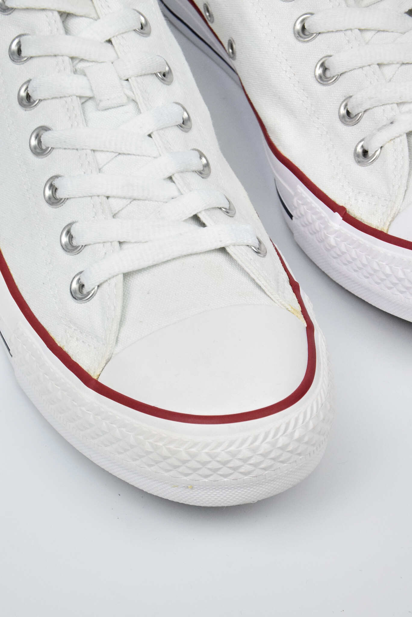 Converse Chuck Taylor Low White