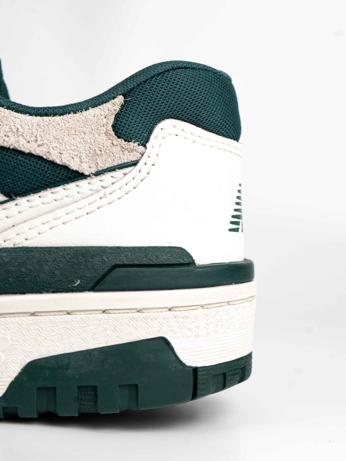New Balance 550 Vintage White Teal