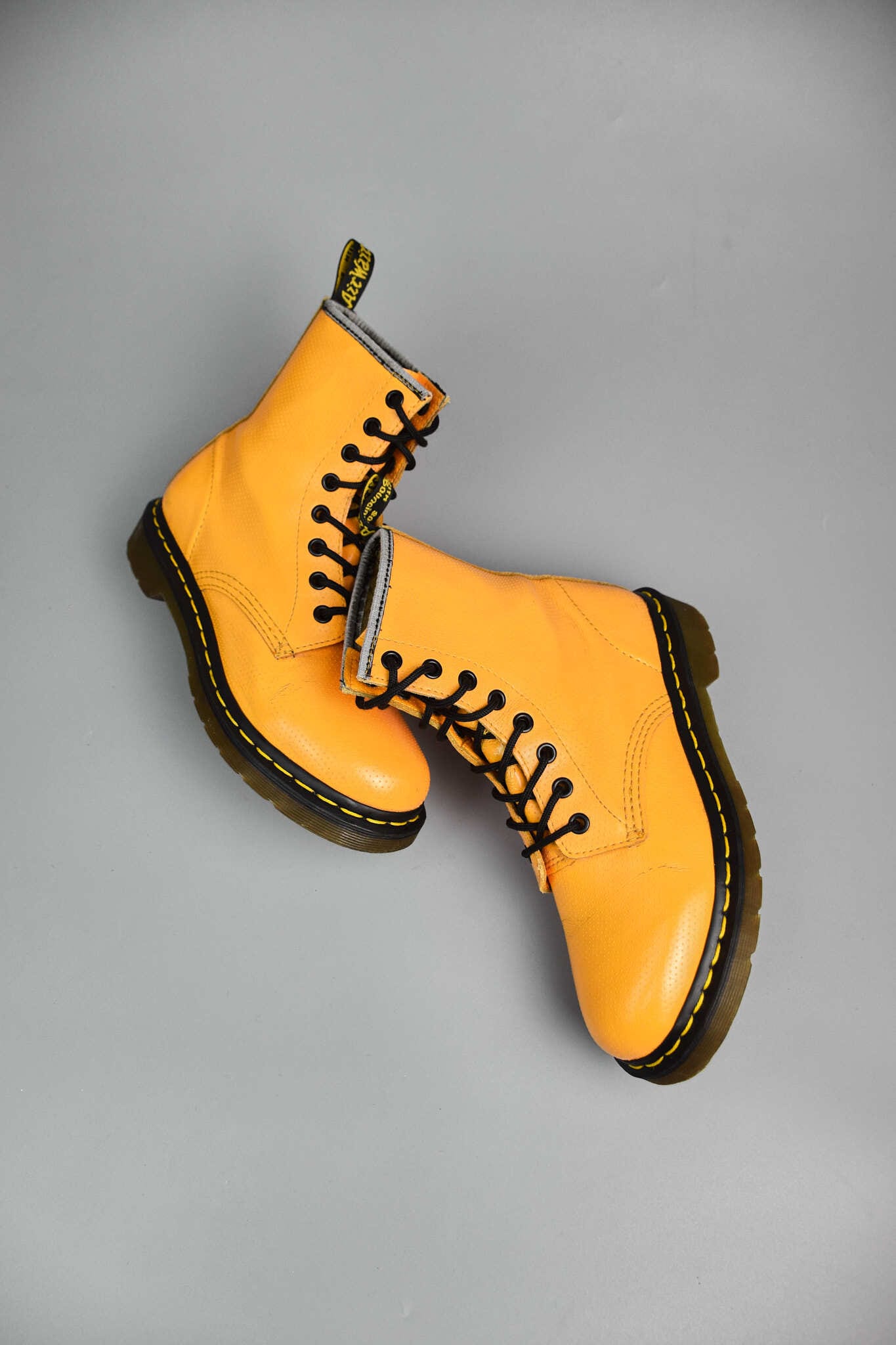 Dr. Martens 1460 QQ Dot Saffron Orange