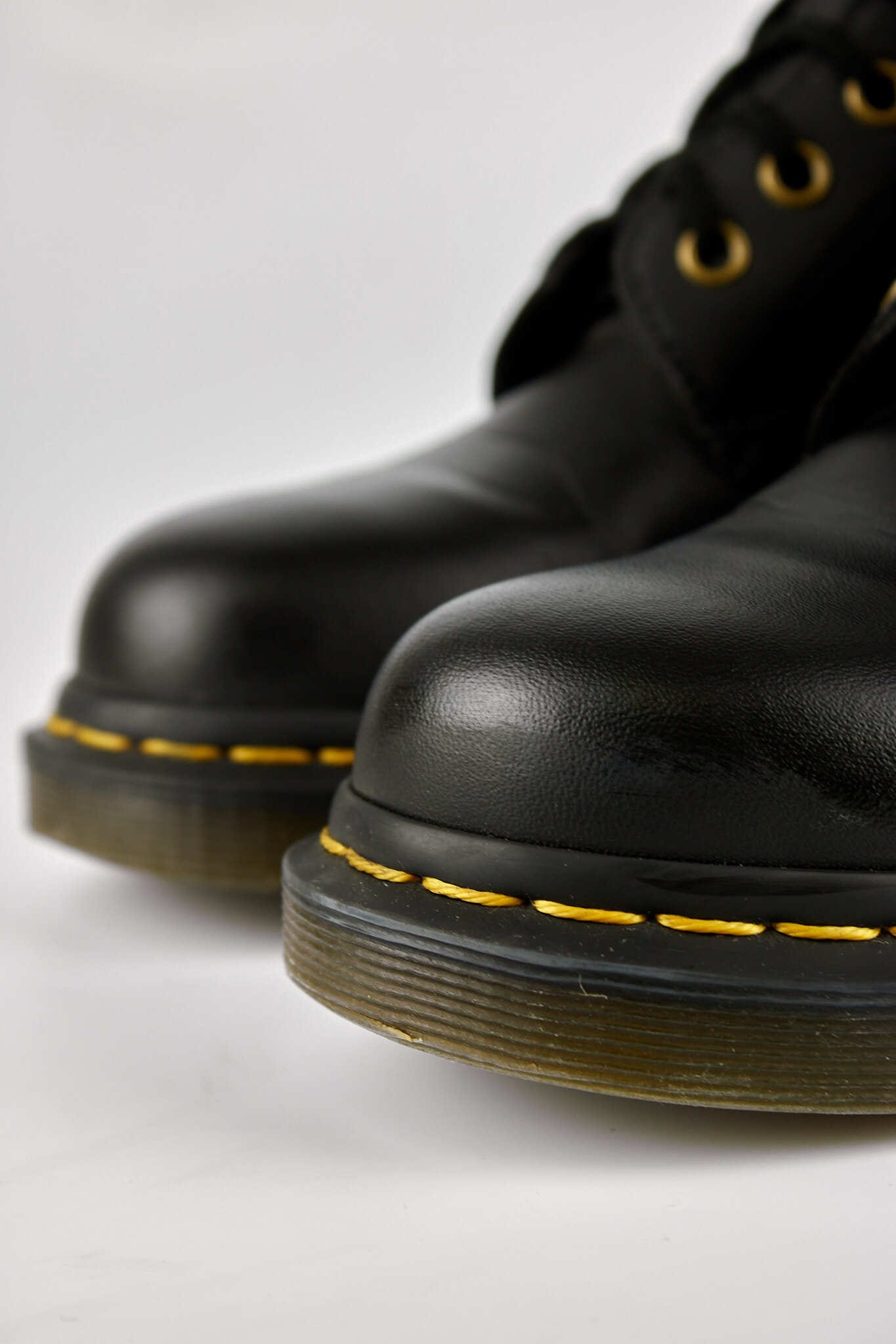 Dr. Martens 1460 Smooth Vegan Leather Black