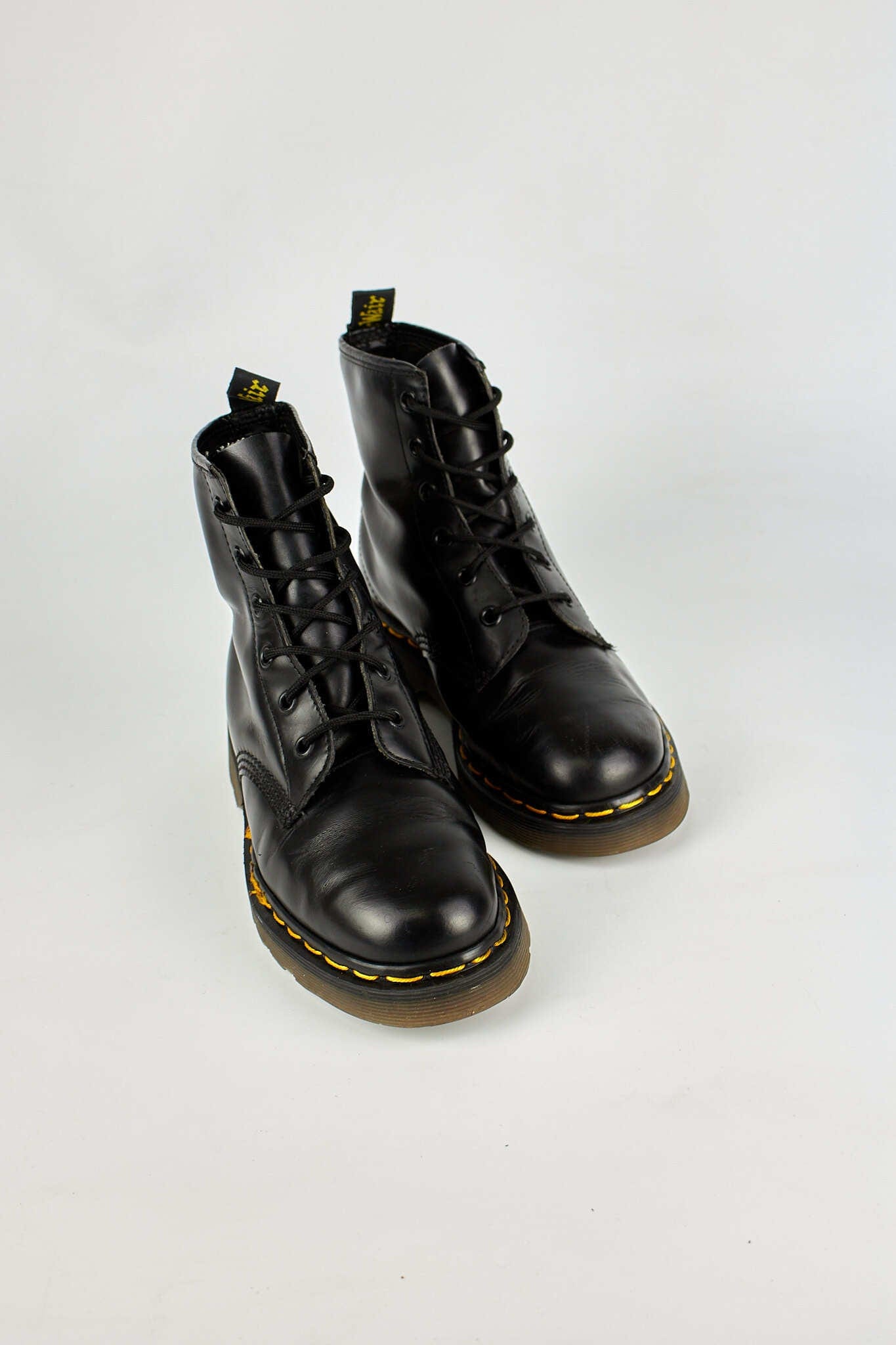 Dr. Martens 1460 6 Eyelets Smooth Black Made in England