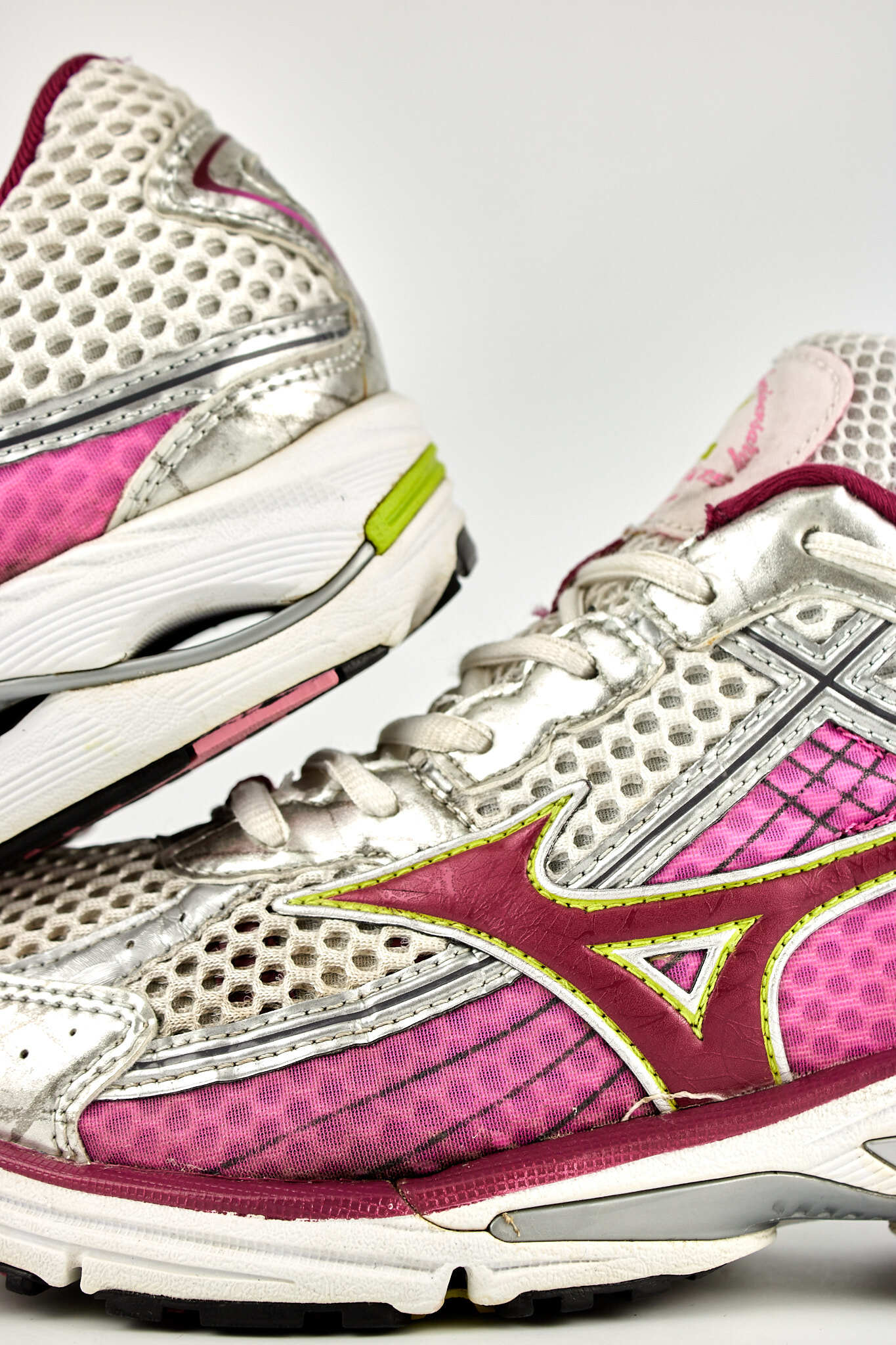 Mizuno Wave Rider 15 Silver Pink