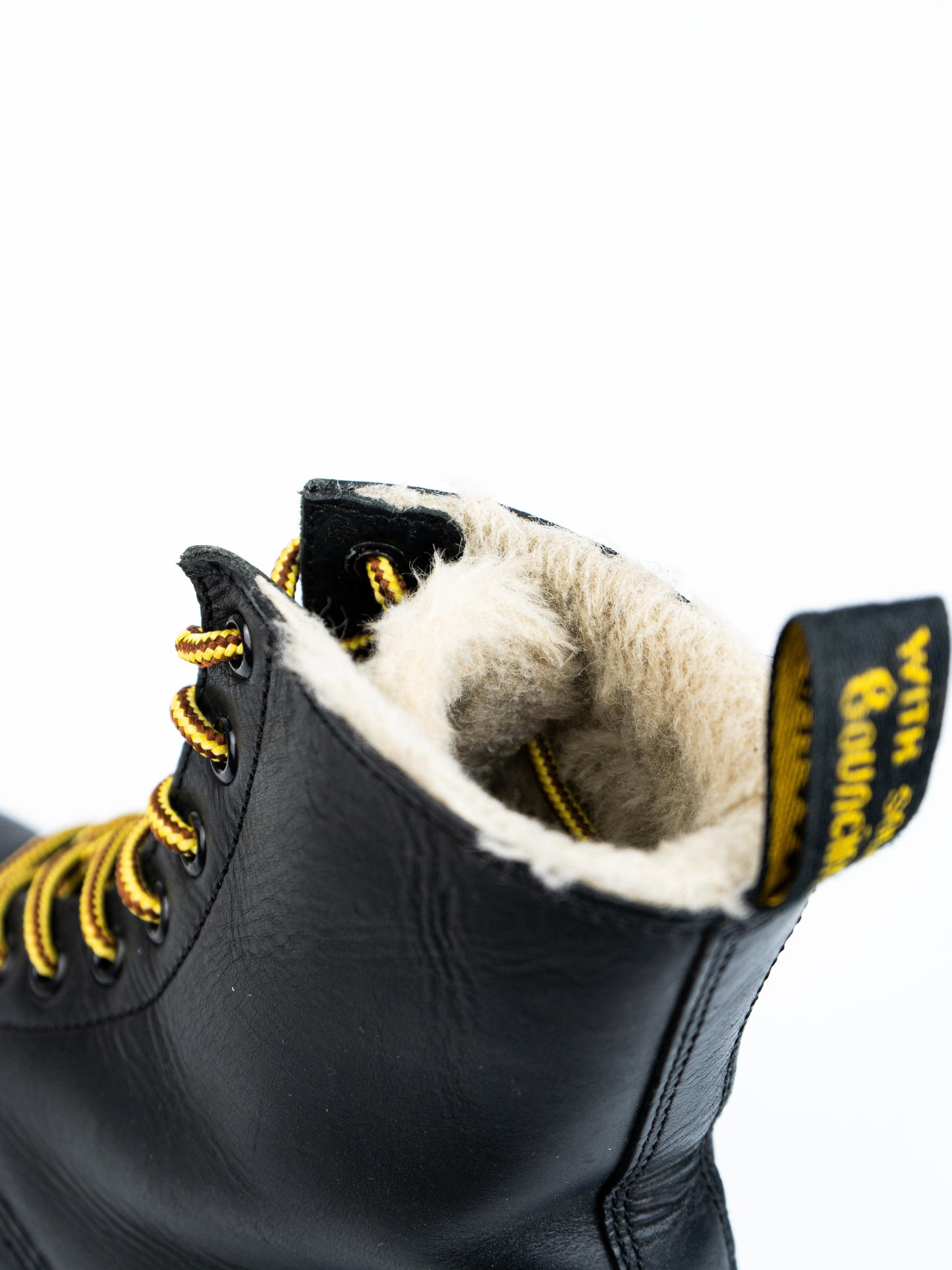 Dr. Martens Serena Black