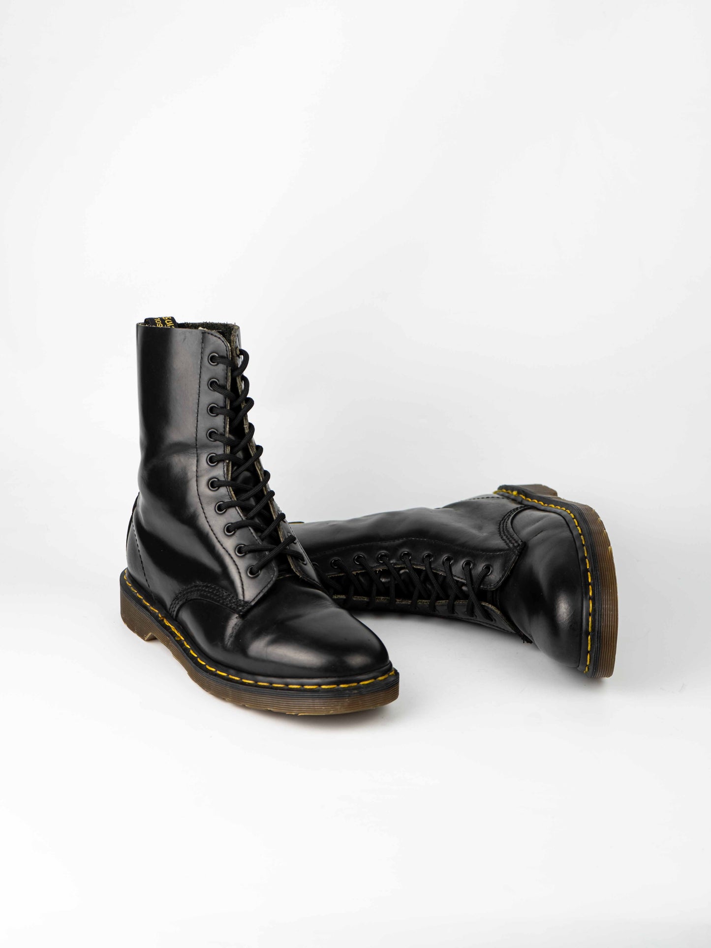 Dr. Martens 1460 10 Eyelet