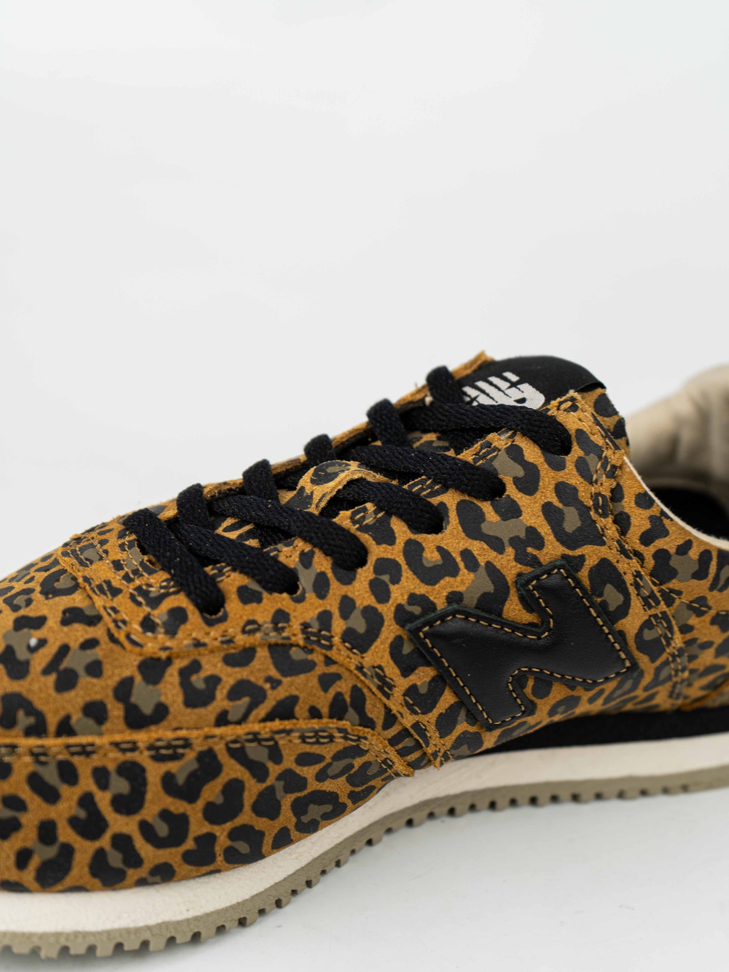 New Balance Comp 100 Leopard