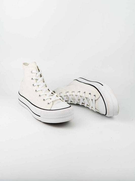 Converse Chuck Taylor Platform White