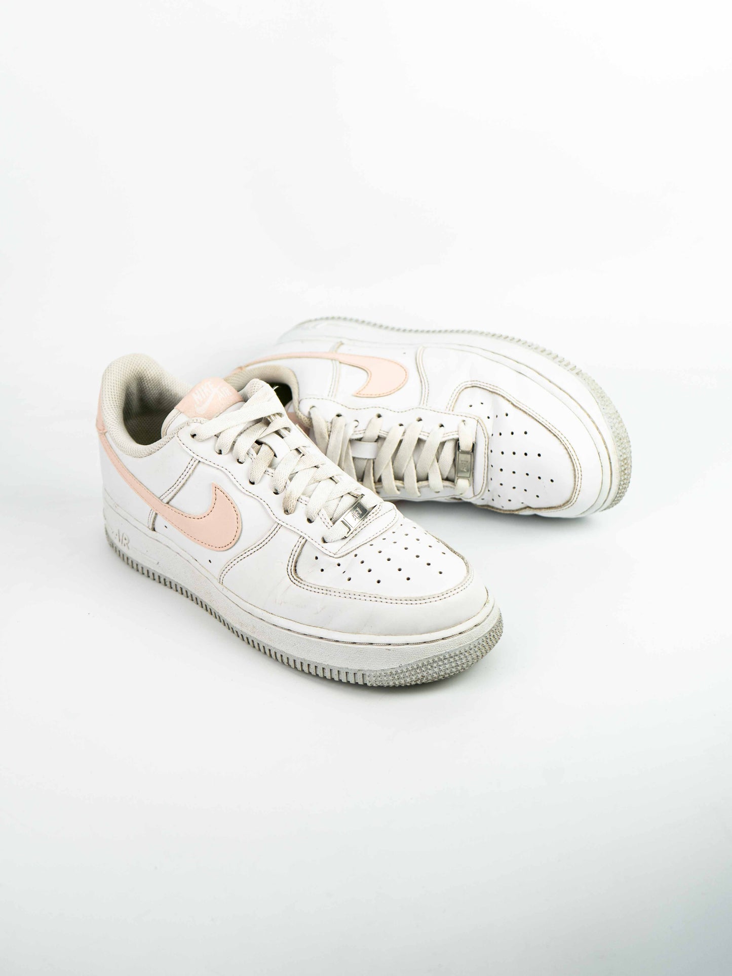 Nike Air Force 1 Low Peach Swoosh