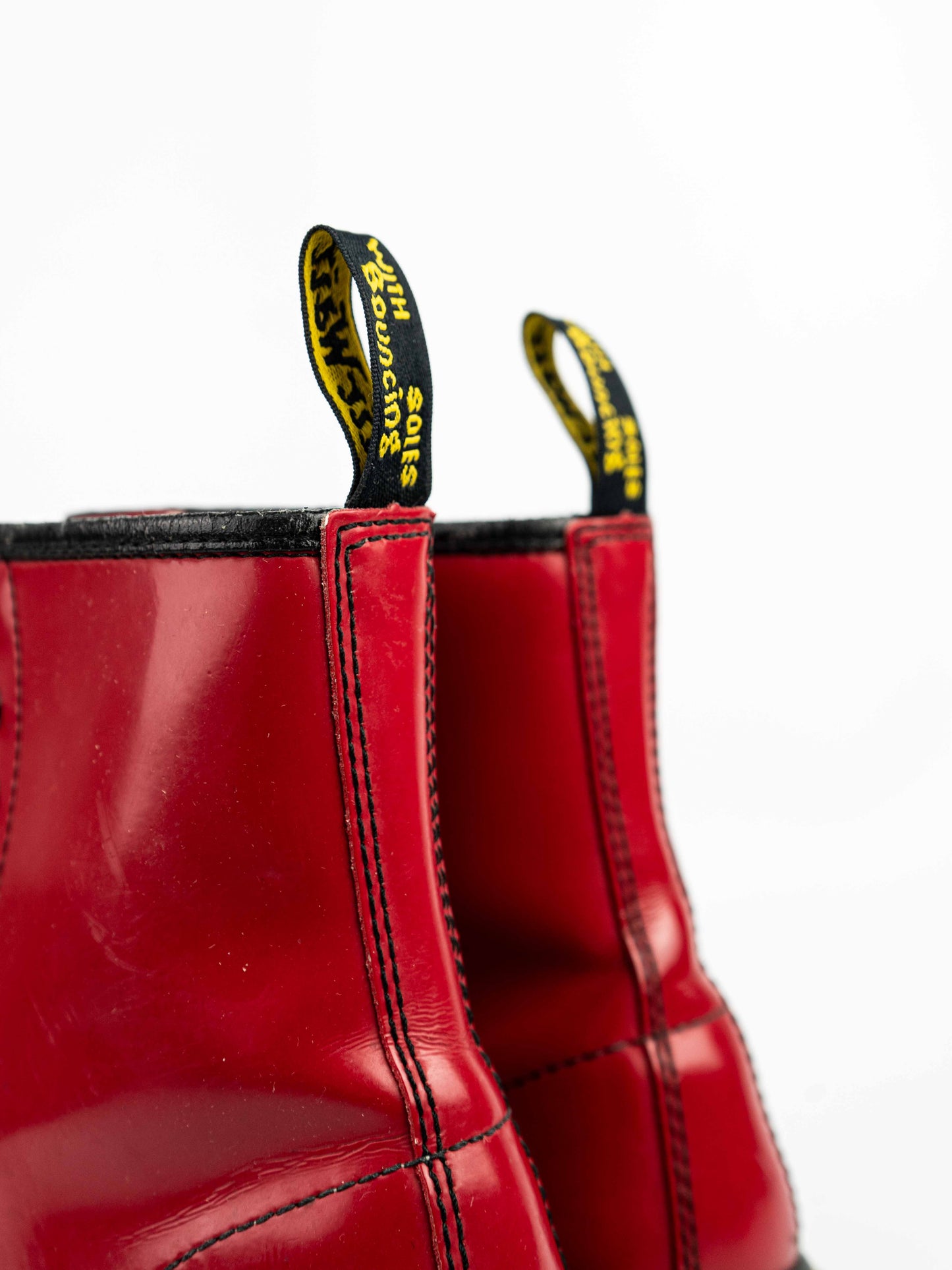 Dr. Martens 1460 Patent Red