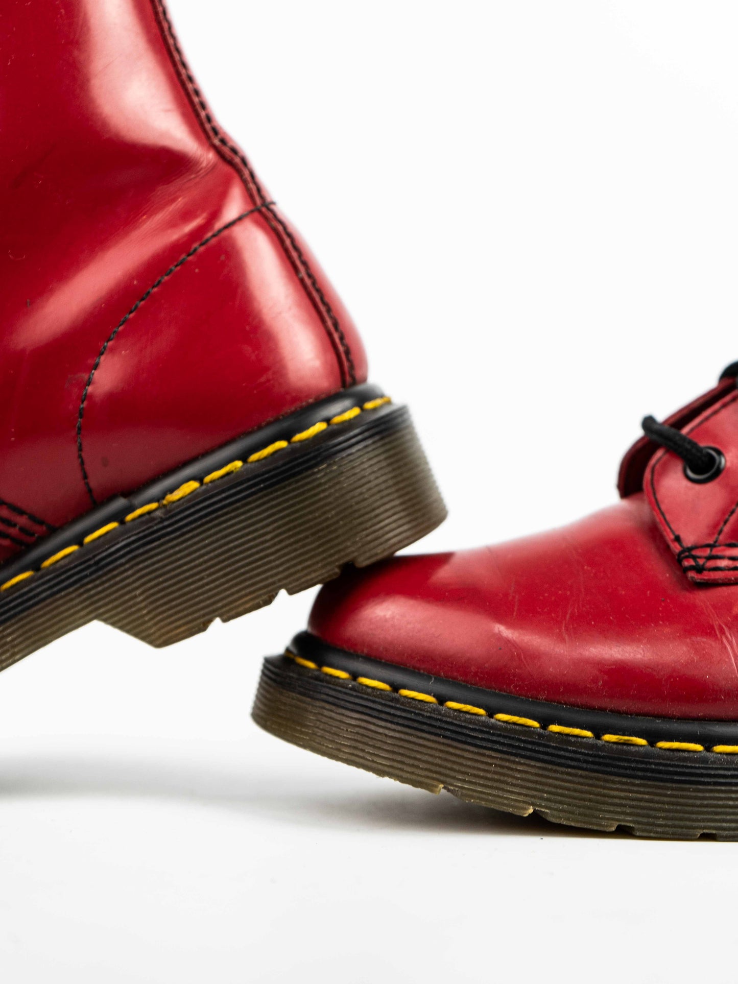 Dr. Martens 1460 Patent Red