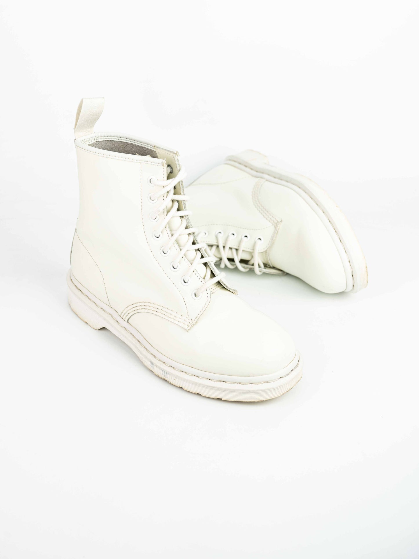 Dr. Martens 1460 Monowhite