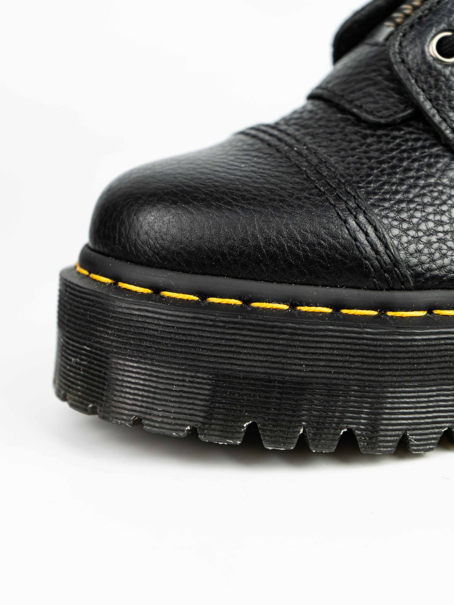 Dr. Martens Sinclair Virginia Leather