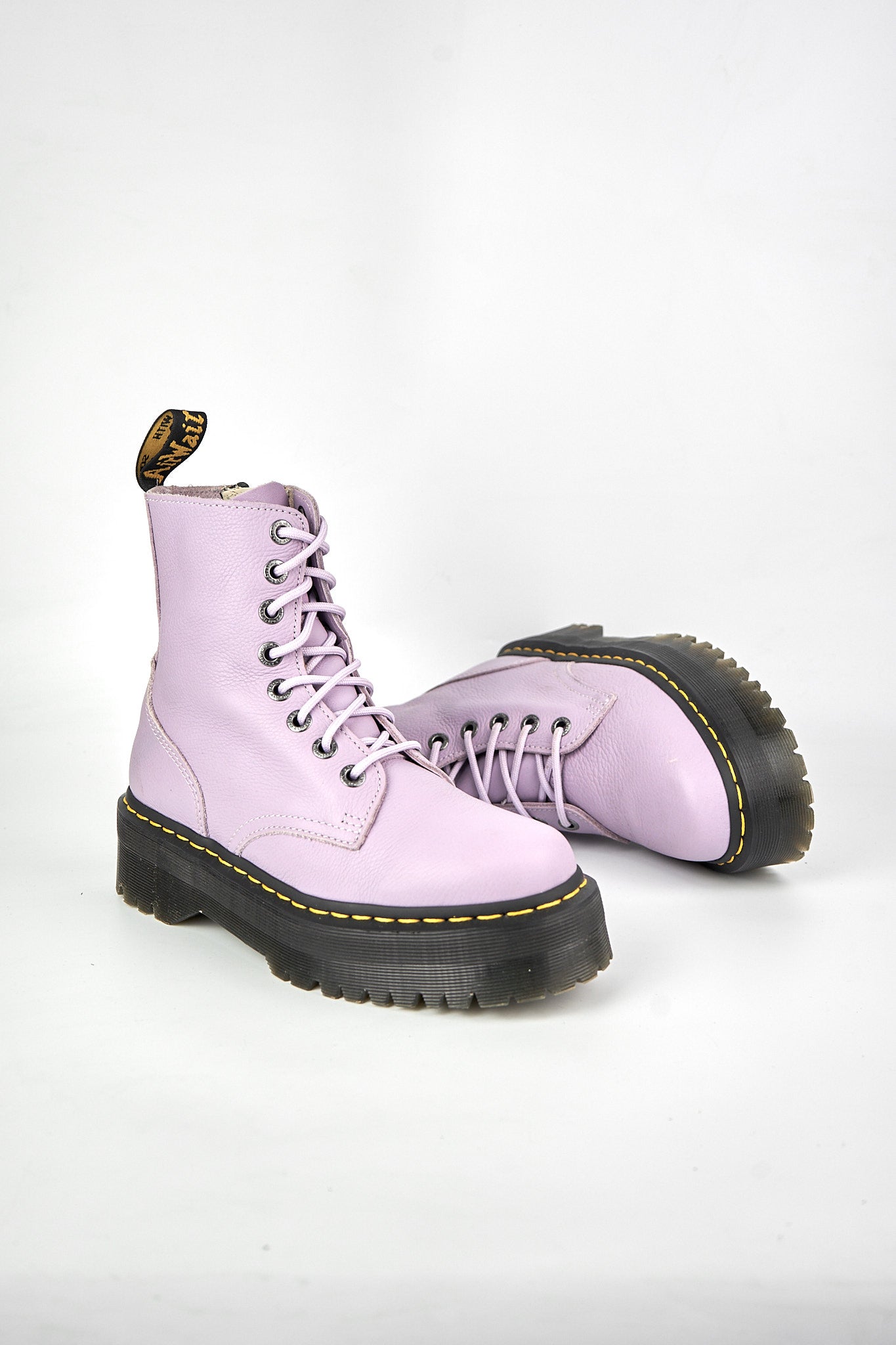 Dr. Martens Jadon III Violet